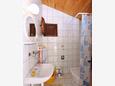 Jezera, Bathroom in the apartment, (pet friendly).