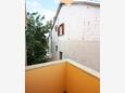 Tisno, Balcony in the house, (pet friendly) and WiFi.