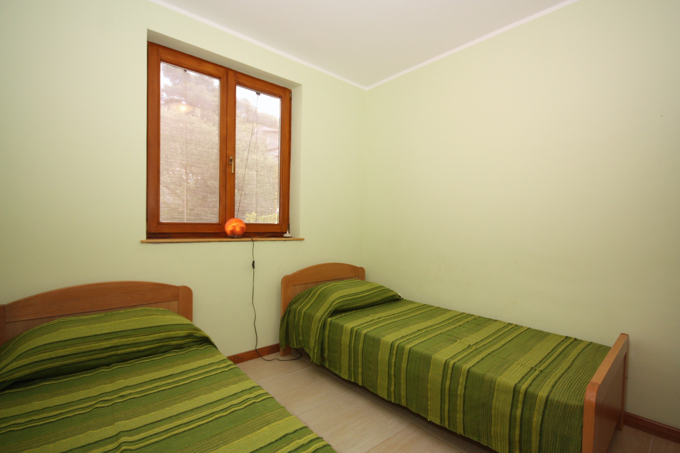 Three bedroom house with terrace and sea view Tisno, Murter  K