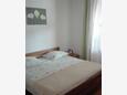 Ložnice 1 Murter, Ložnice 1 v ubytování typu apartment, domácí mazlíčci povoleni a WiFi.