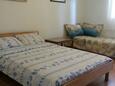 Ložnice Murter, Ložnice v ubytování typu studio-apartment, domácí mazlíčci povoleni.