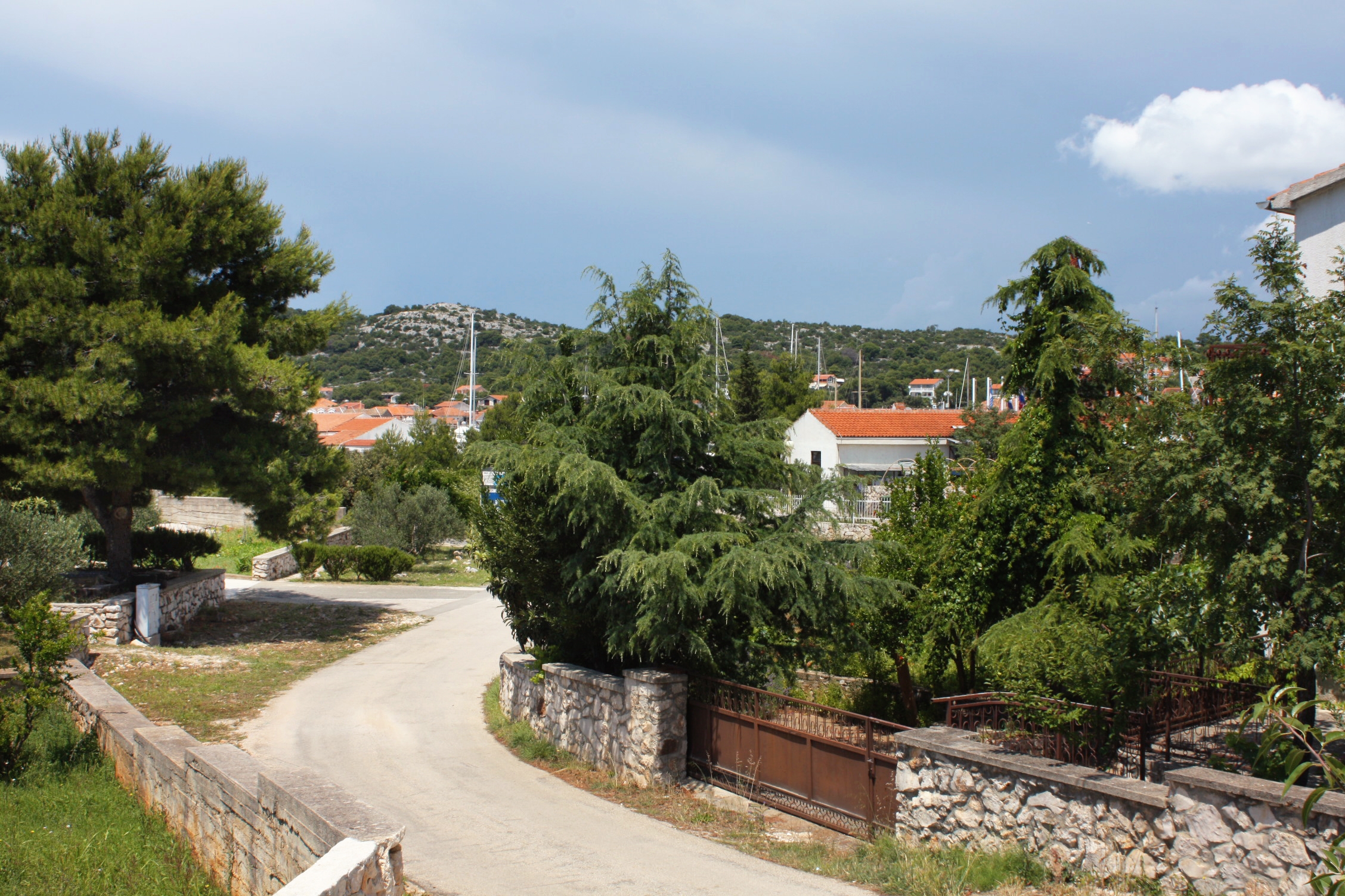 Two bedroom apartment with terrace Jezera, Murter  A-f