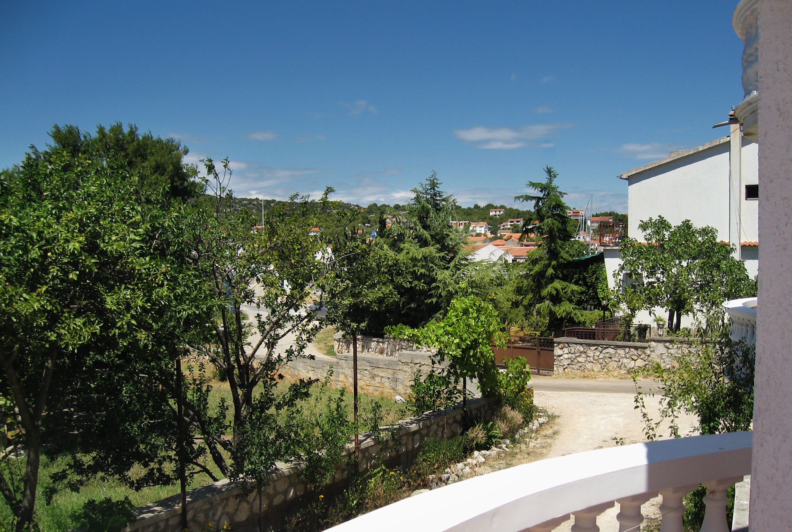 Two bedroom apartment with terrace Jezera, Murter  A-i