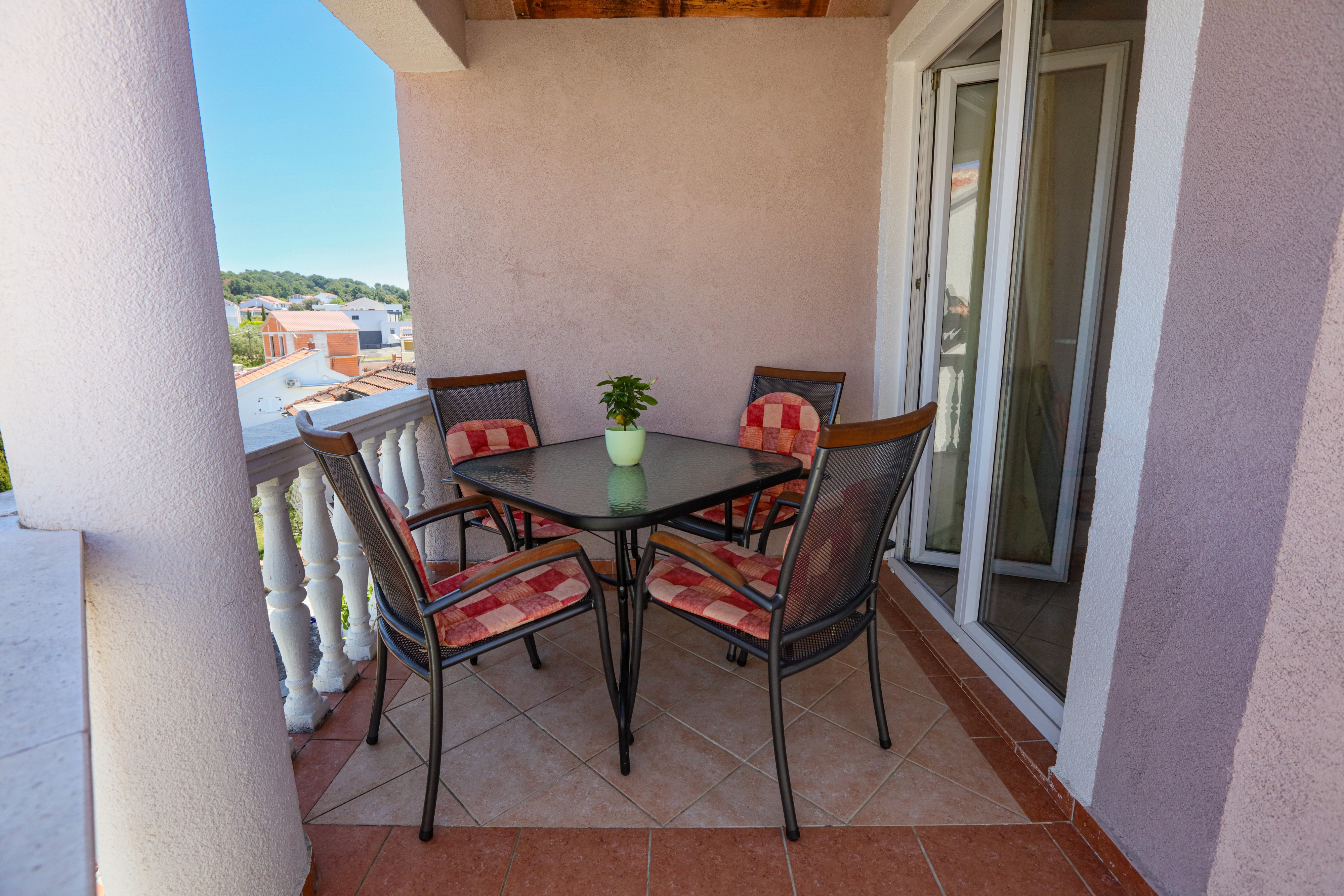 Two bedroom apartment with terrace and sea view Jezera, Murter  A-b