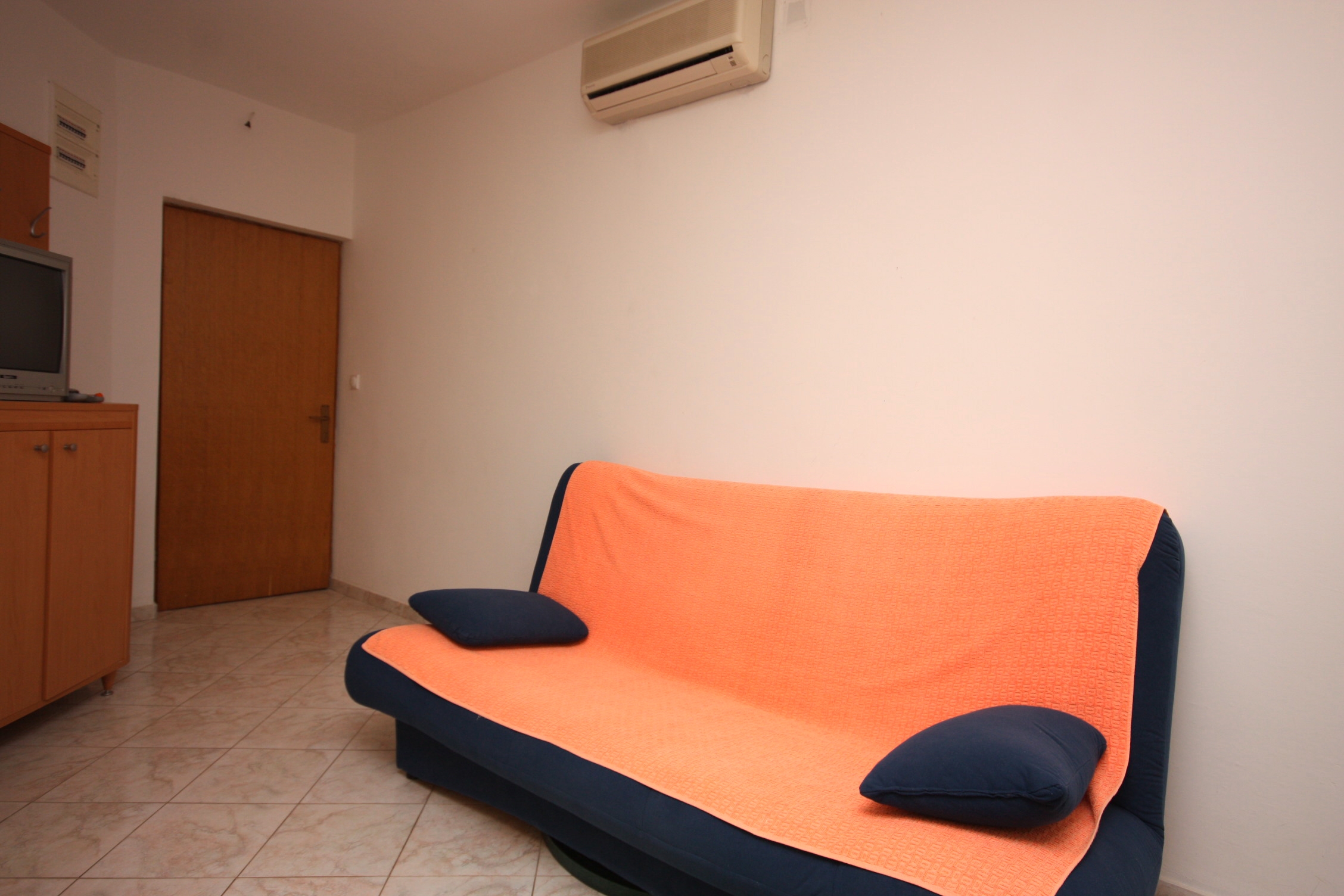 Two bedroom apartment with terrace Jezera, Murter (A-5121-c)