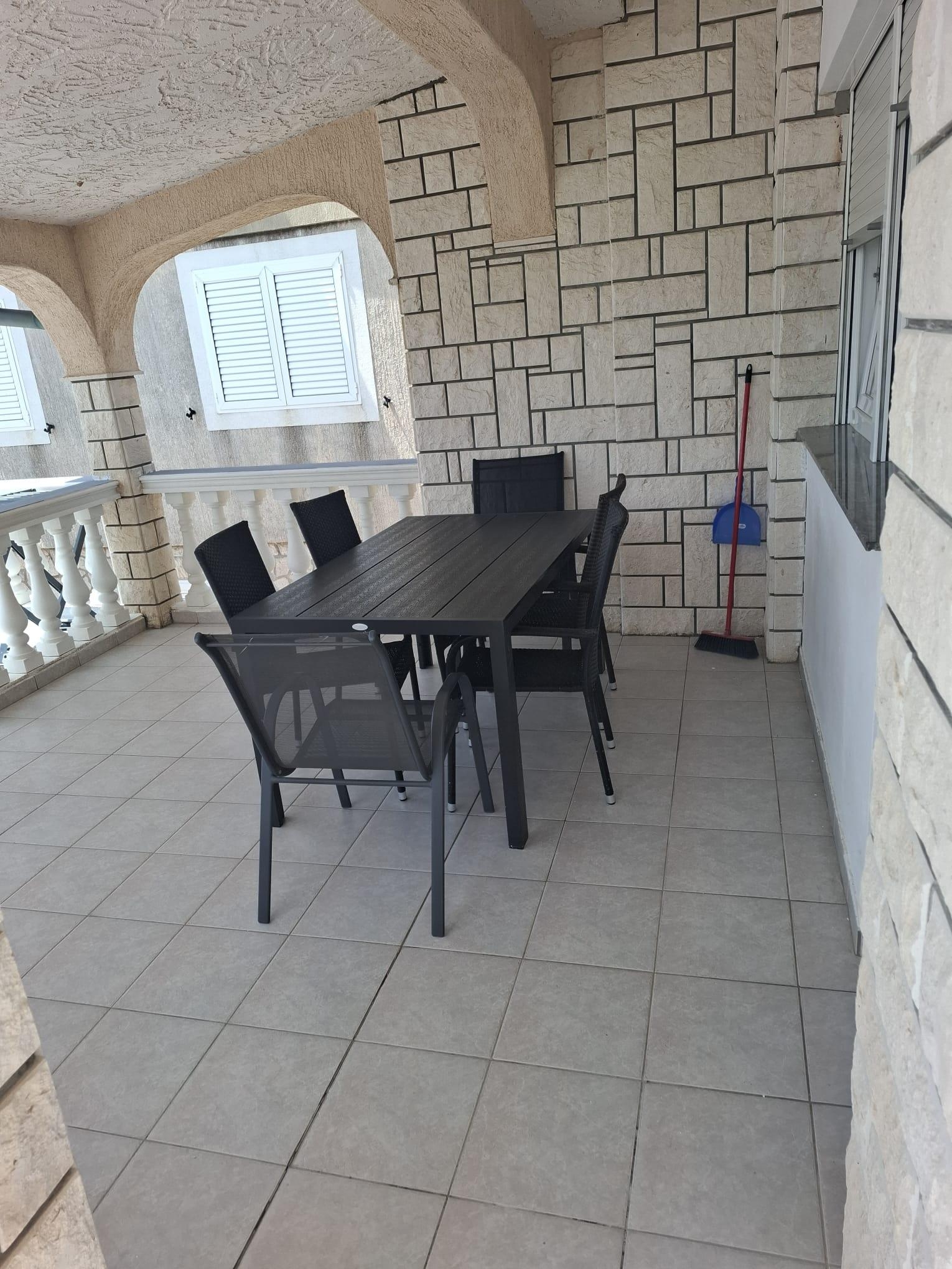 Two bedroom apartment with terrace and sea view Jezera, Murter  A-e