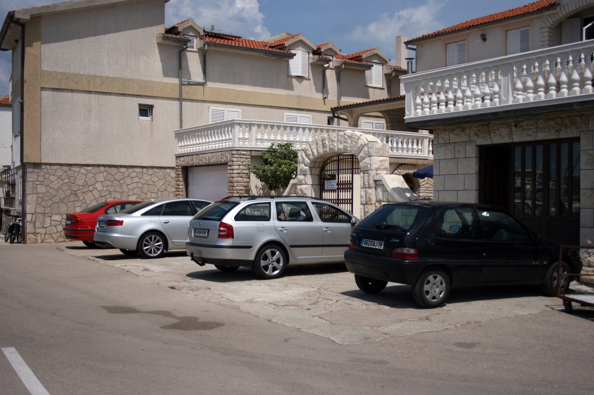 Two bedroom apartment with terrace and sea view Jezera, Murter  A-e