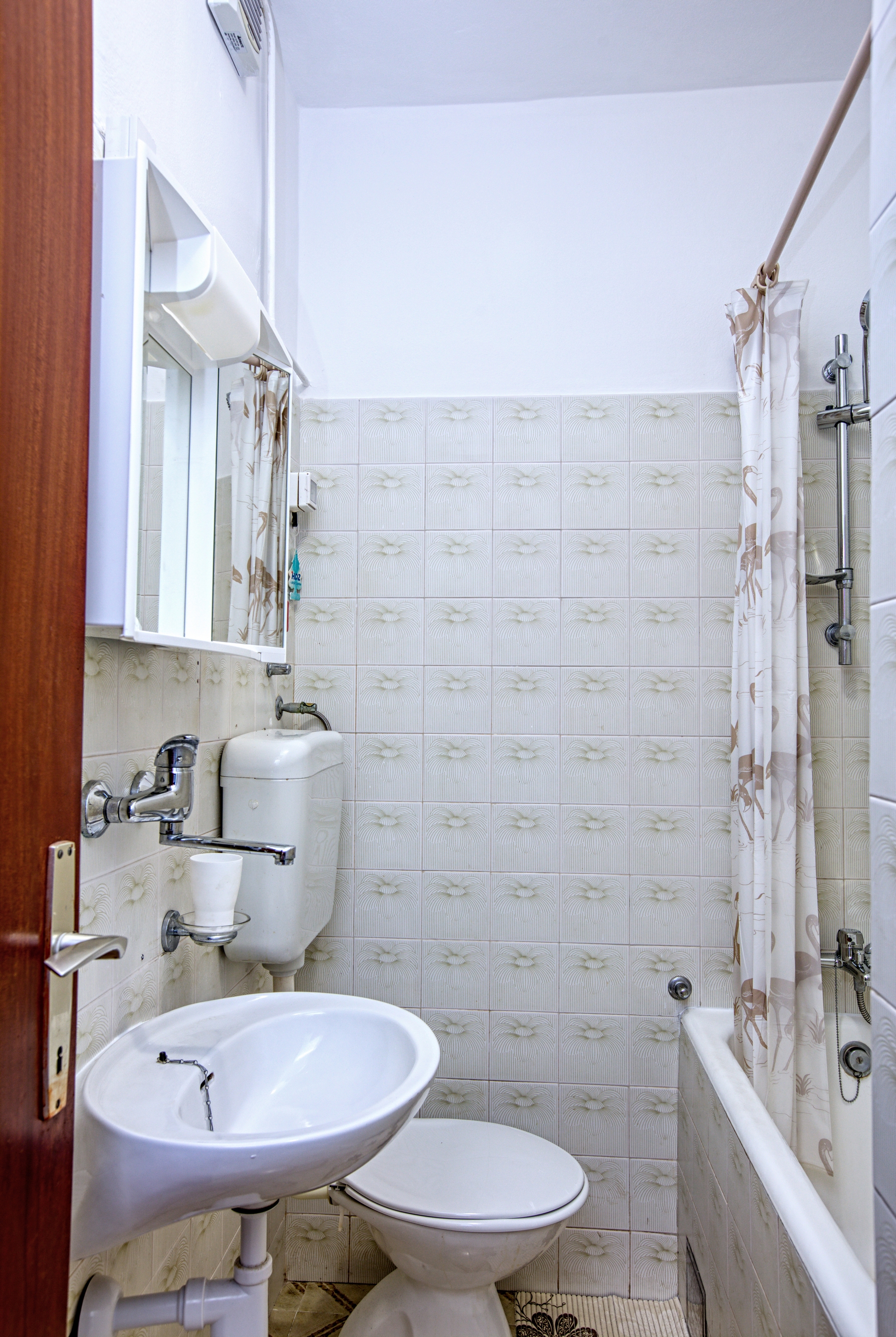 Studio flat with balcony and sea view Tisno, Murter  AS-a