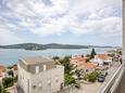 Tisno, Balkon - pohled v ubytování typu apartment, domácí mazlíčci povoleni a WiFi.
