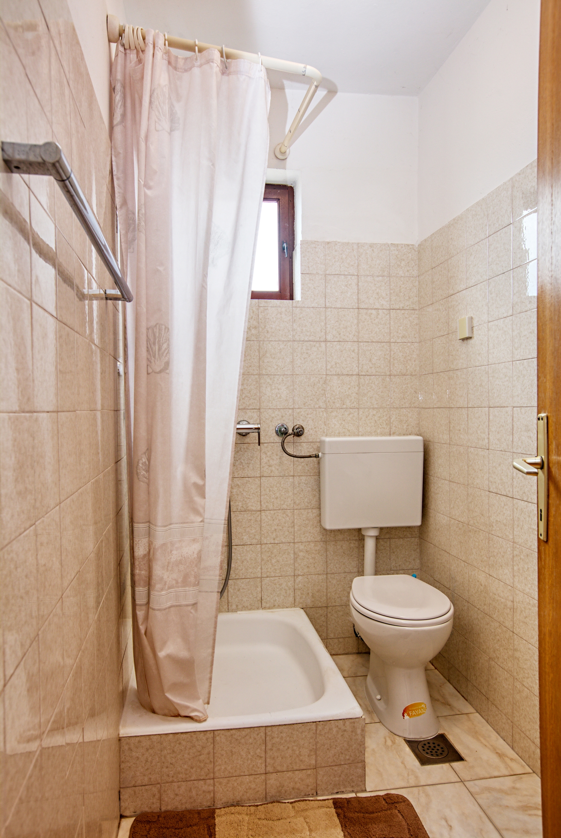 Two bedroom apartment with balcony and sea view Tisno, Murter  A-a