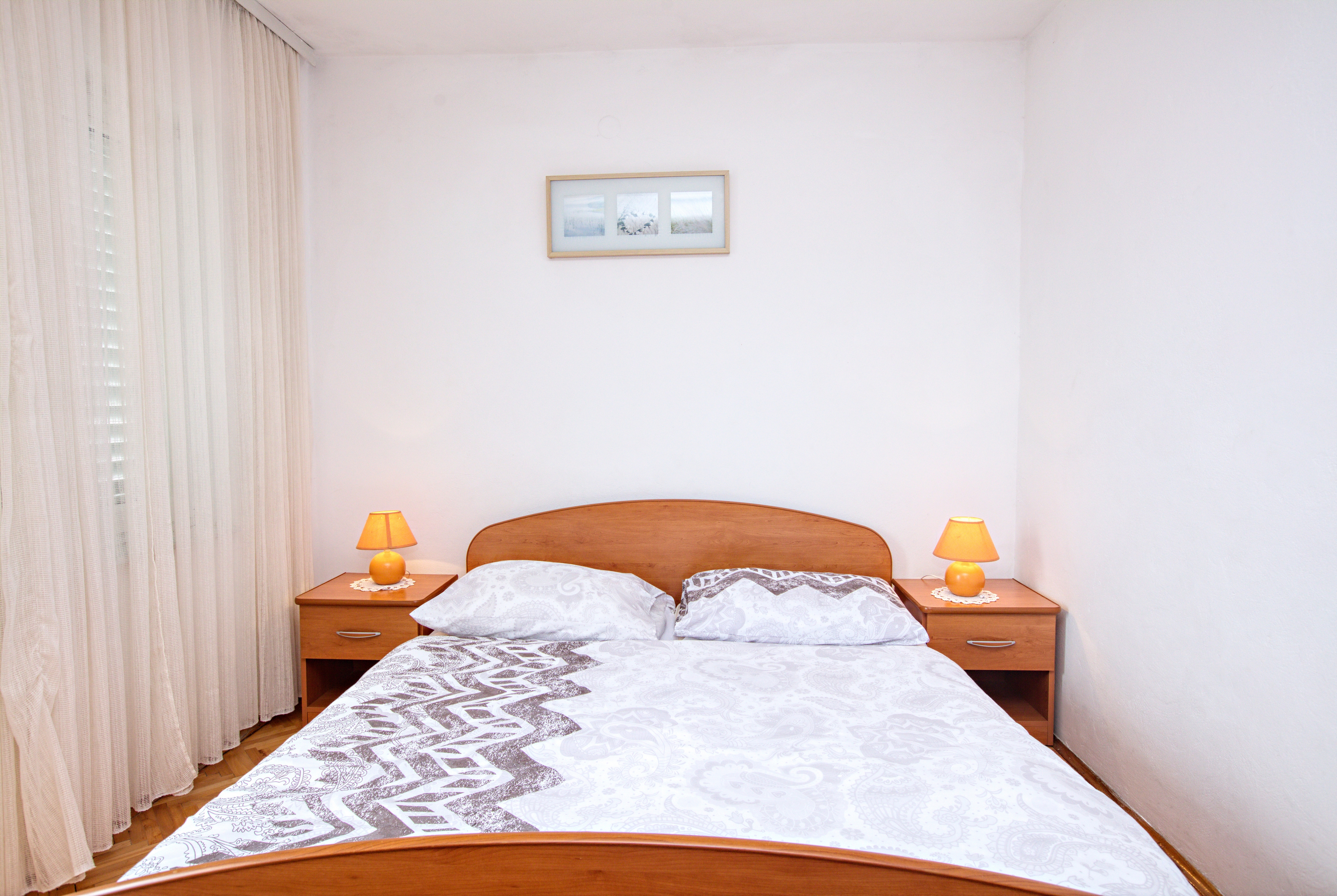 Two bedroom apartment with balcony and sea view Tisno, Murter  A-a