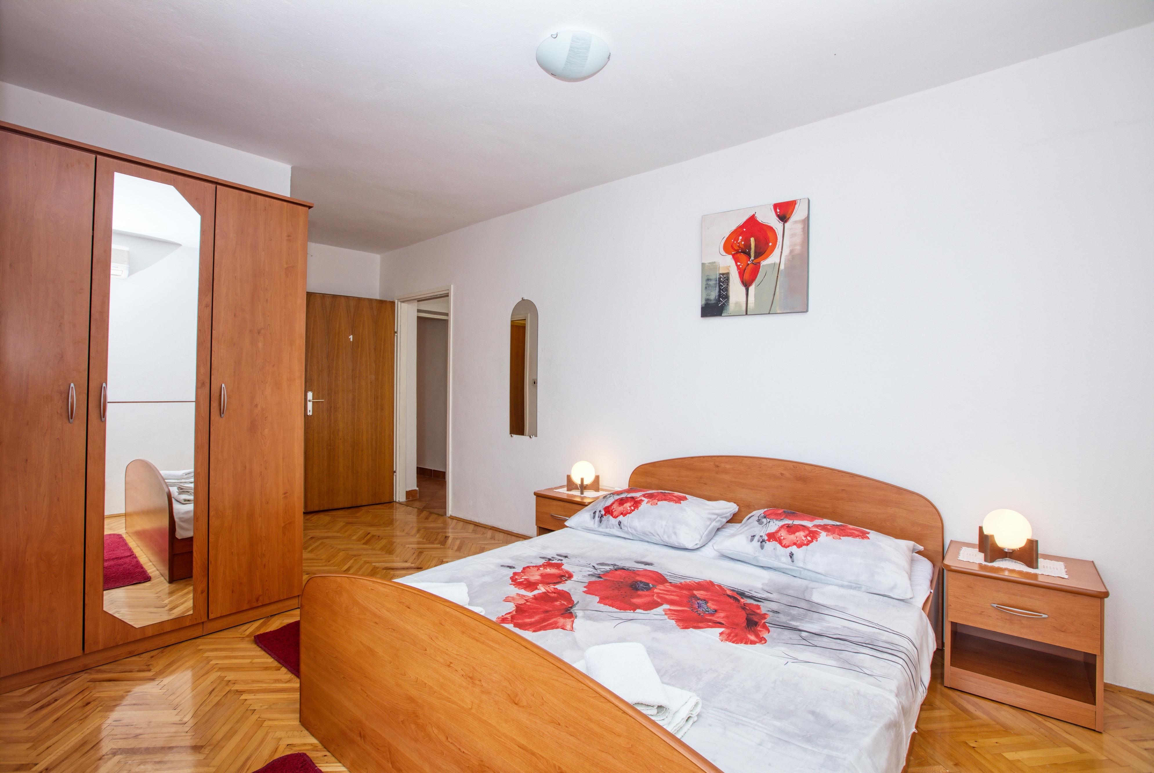 Two bedroom apartment with balcony and sea view Tisno, Murter  A-b