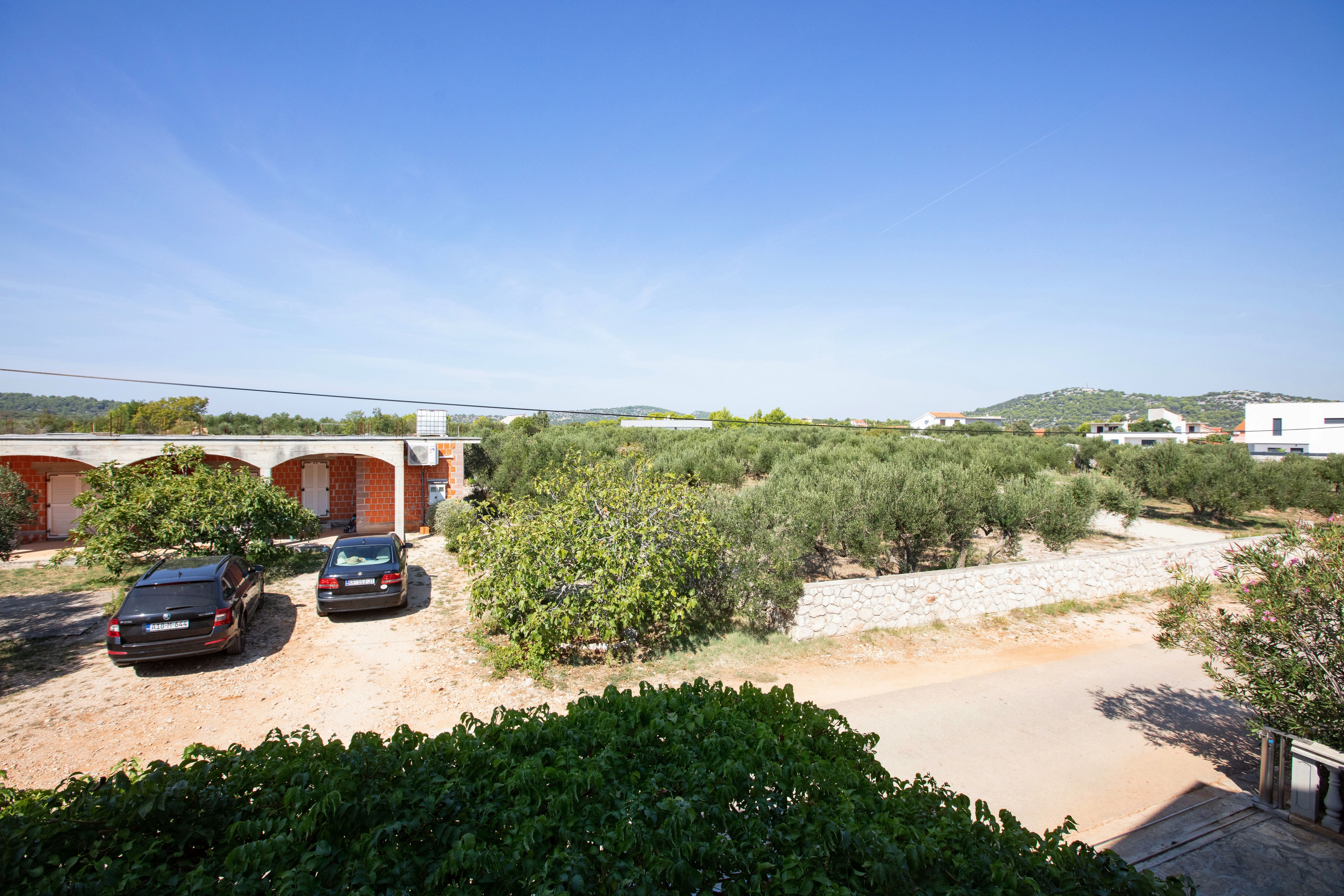 Two bedroom apartment with terrace Jezera, Murter  A-a