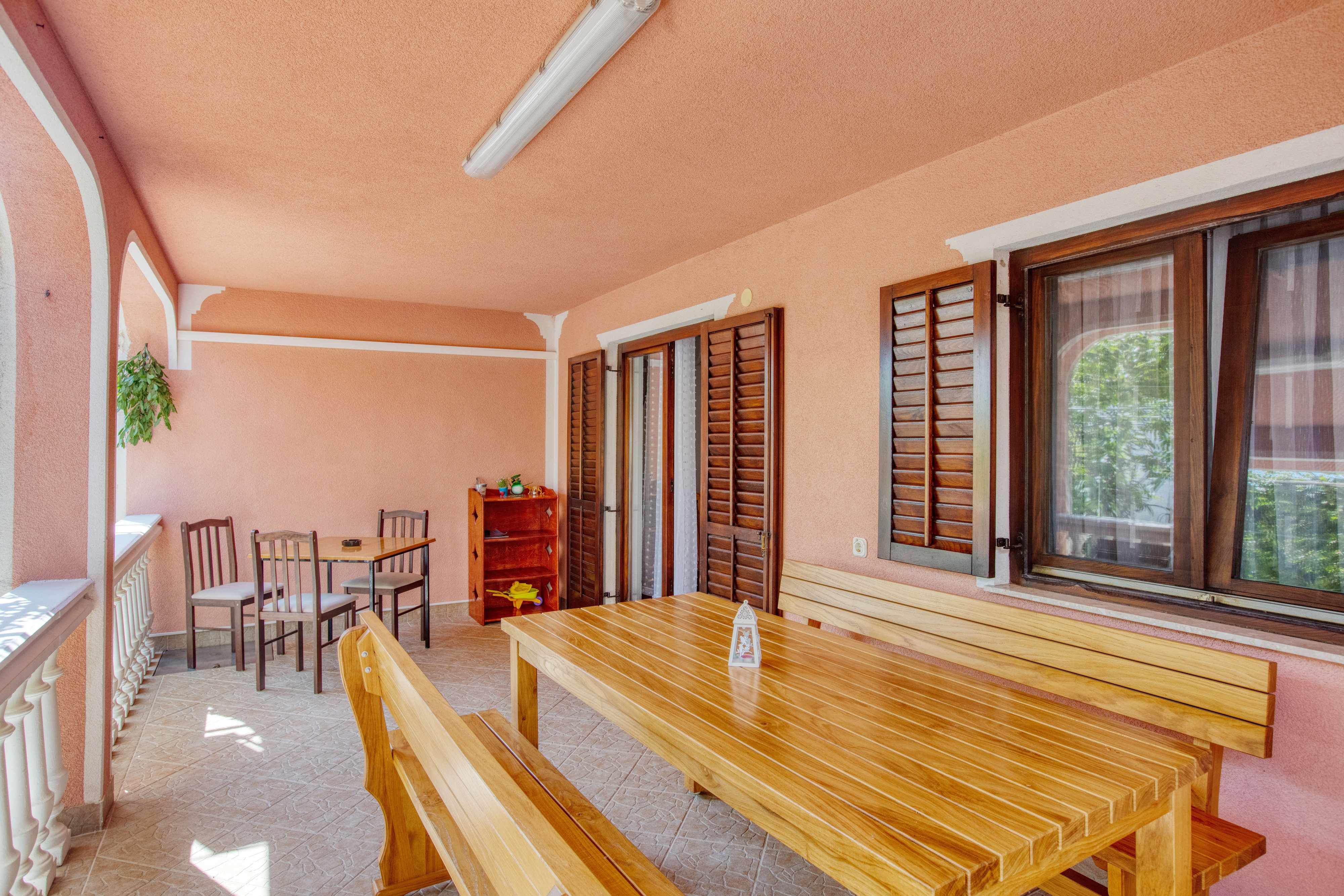 Two bedroom apartment with terrace Jezera, Murter  A-b