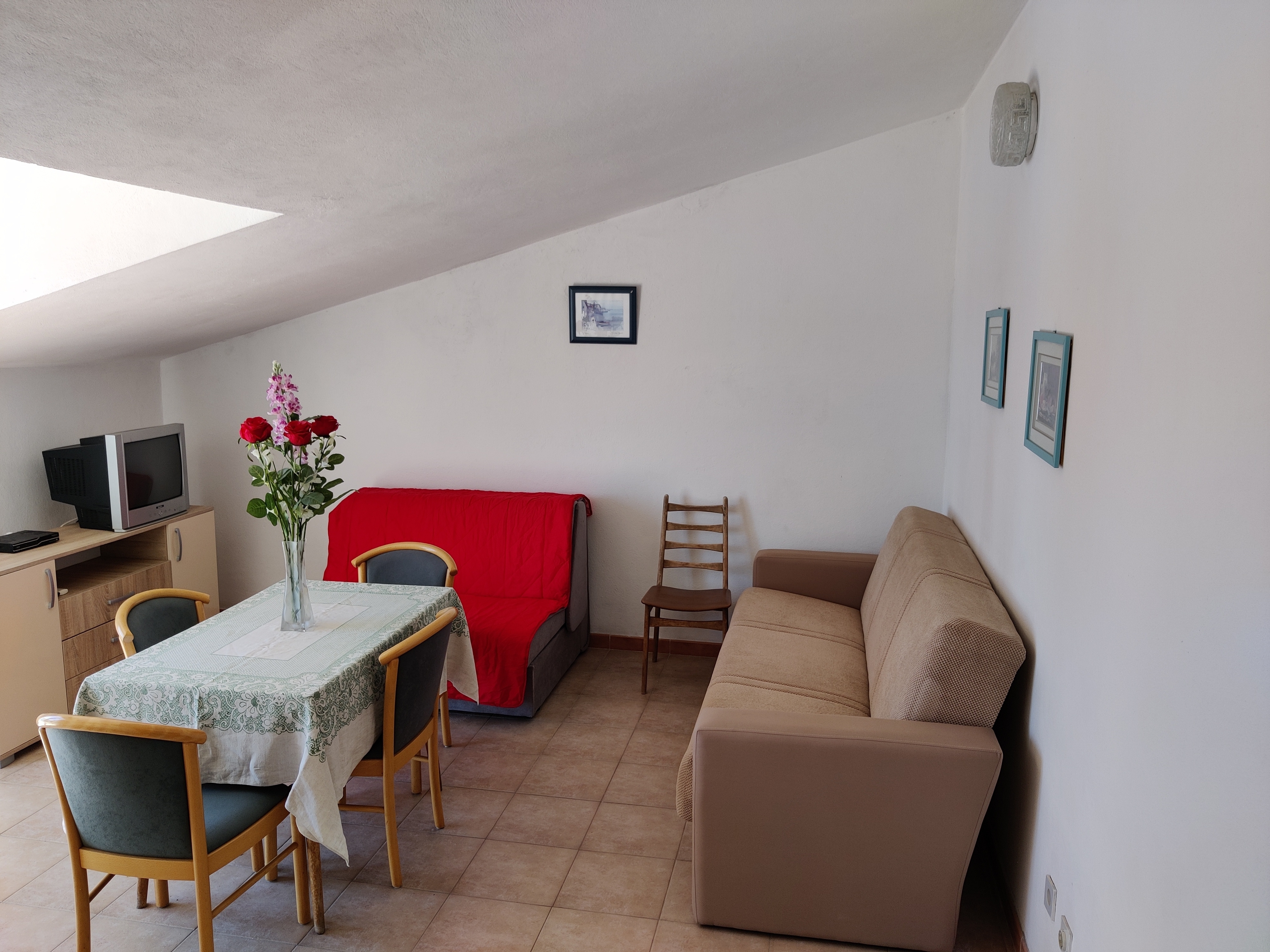 One bedroom apartment near beach Tisno, Murter (A-5141-b)