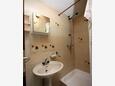 Ванная комната 2 Tisno, Ванная комната 2 в размещении типа apartment, WiFi.