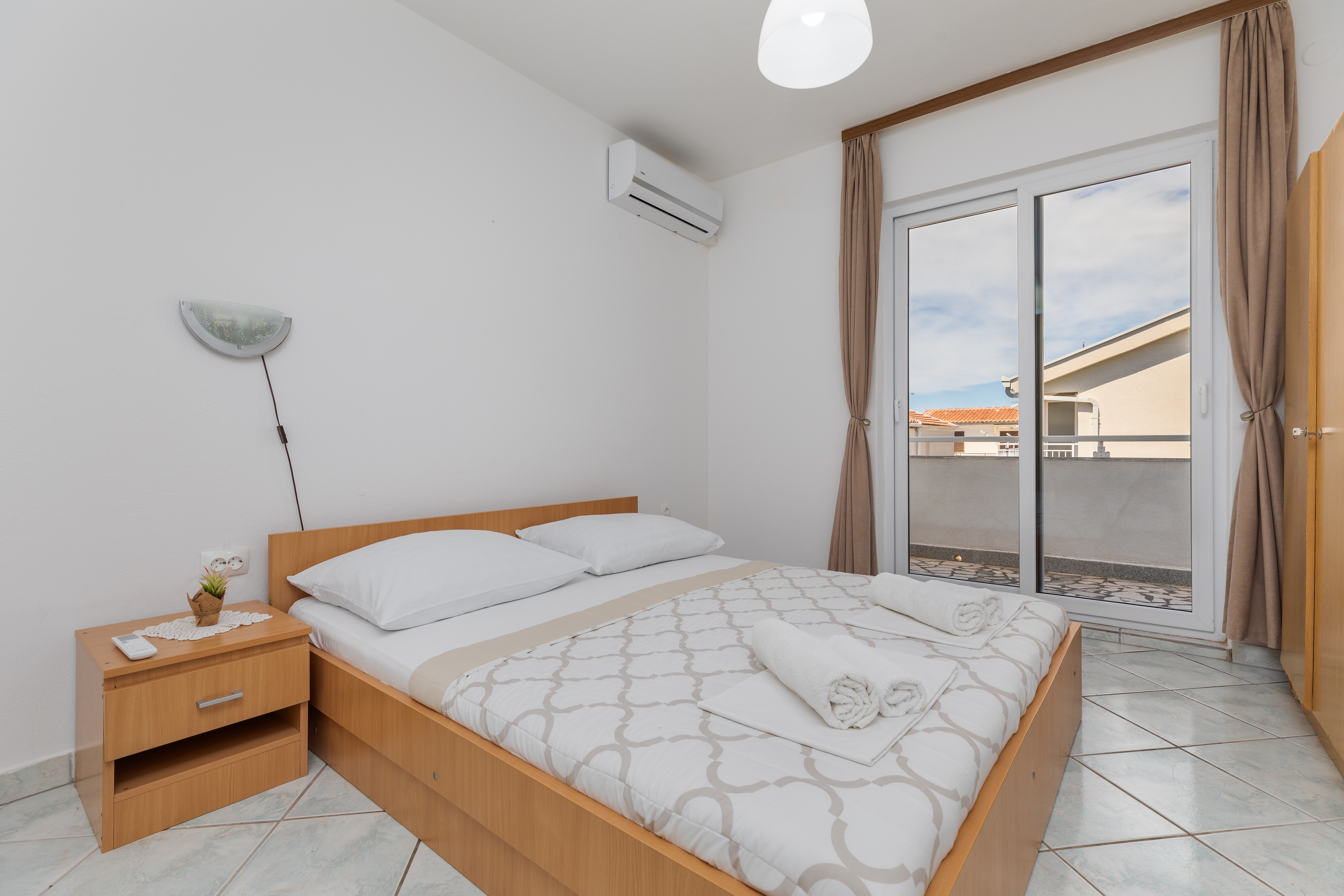Three bedroom apartment with balcony and sea view Podaca, Makarska  A-a