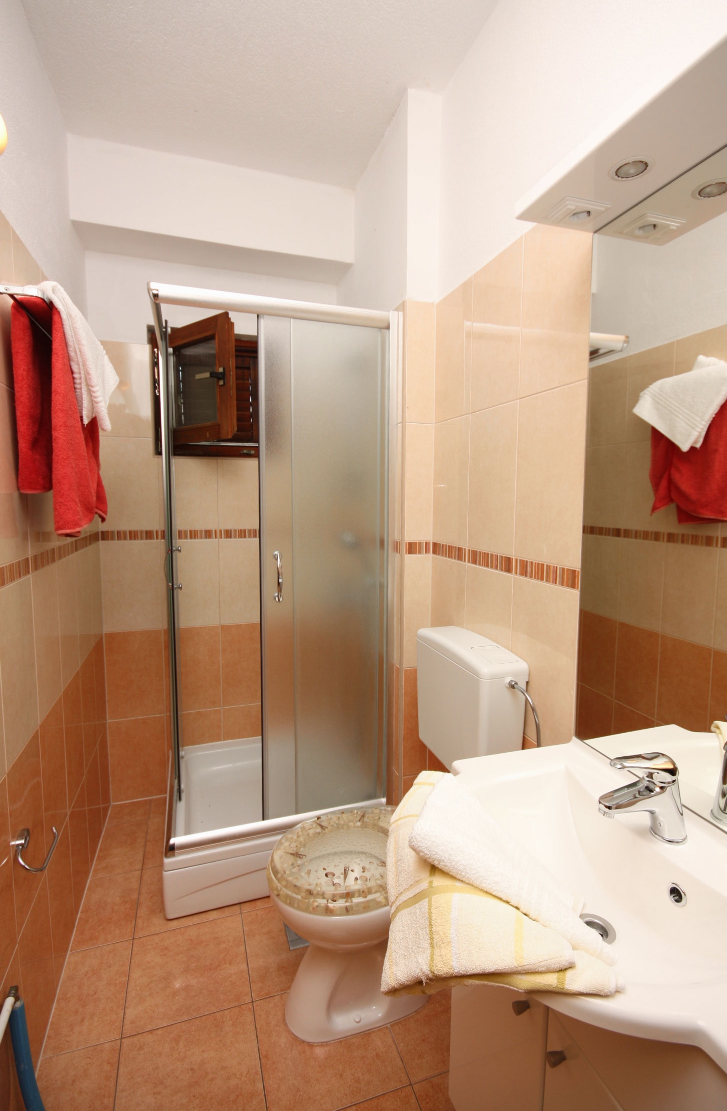 One bedroom apartment with balcony and sea view Pisak, Omiš  A-d