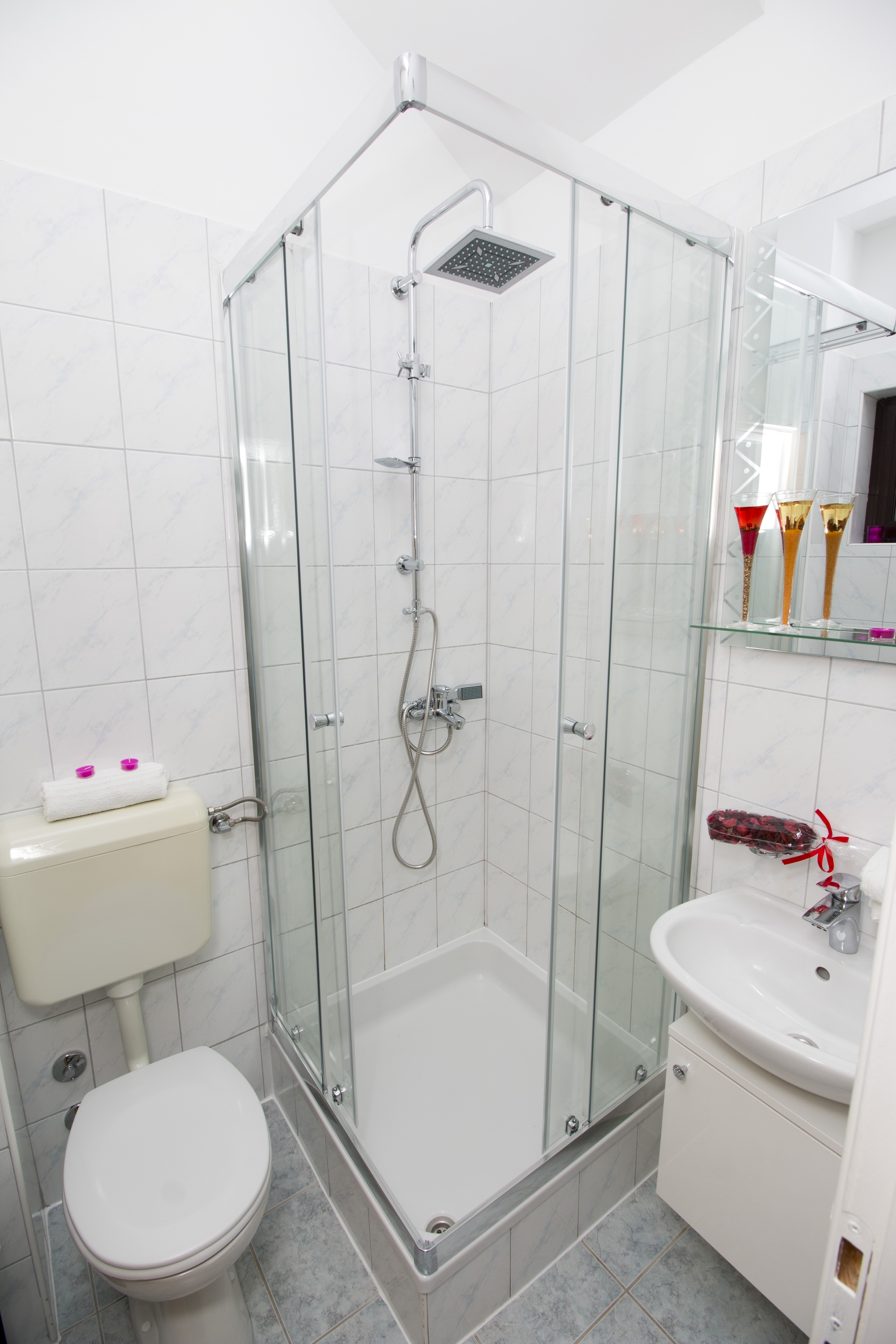 Two bedroom apartment with terrace and sea view Pisak, Omiš  A-e