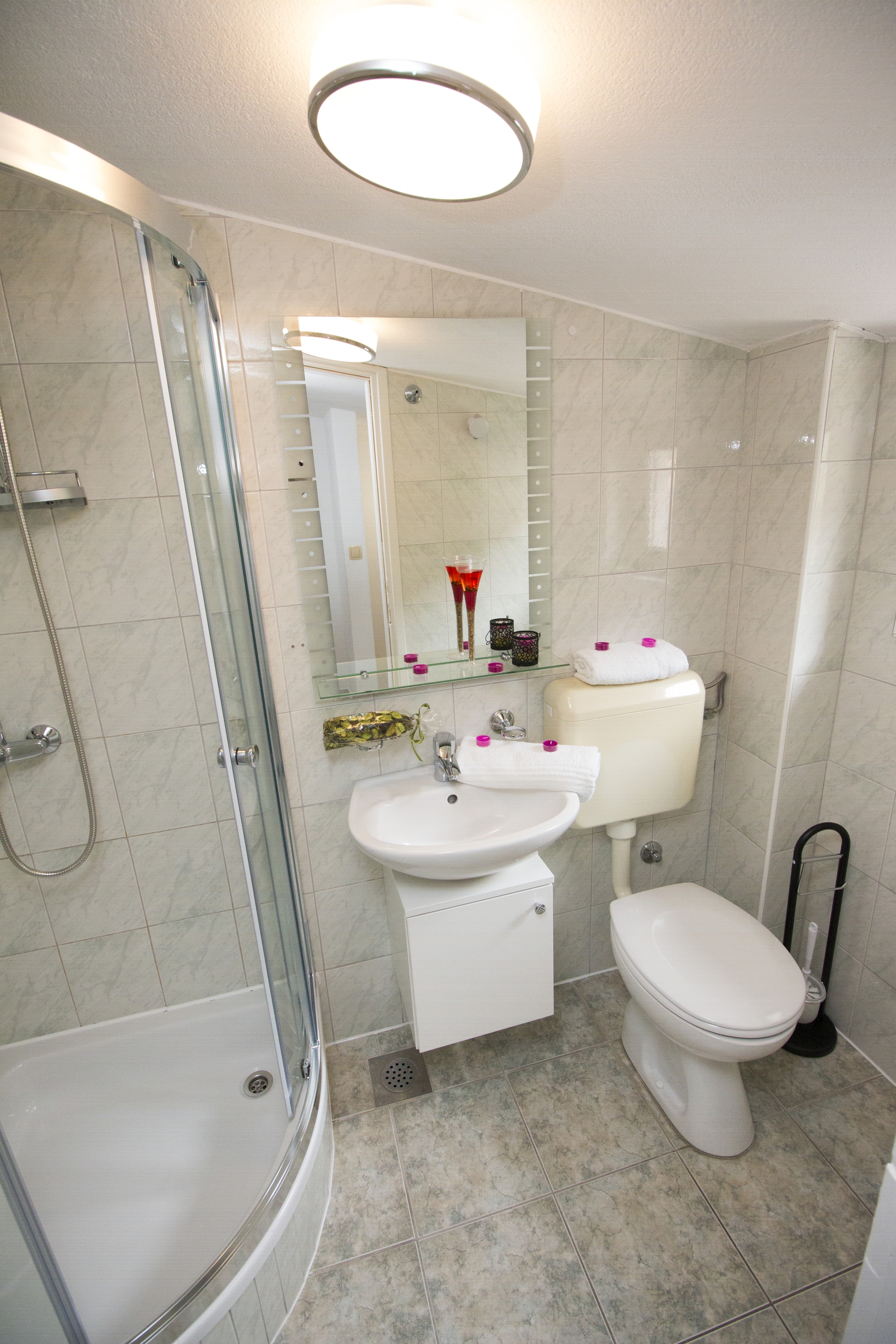 Two bedroom apartment with terrace and sea view Pisak, Omiš  A-f