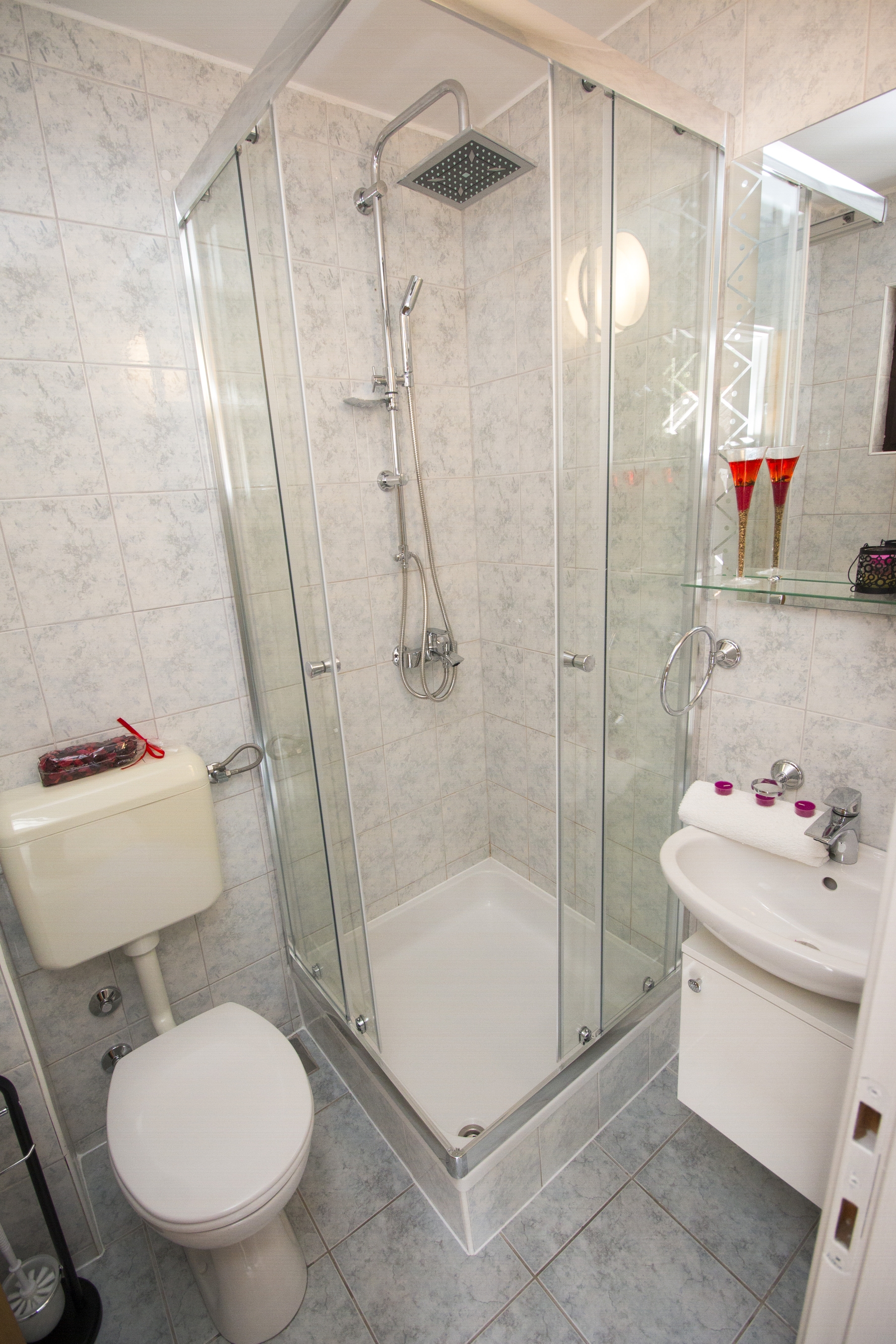Two bedroom apartment with terrace and sea view Pisak, Omiš  A-g
