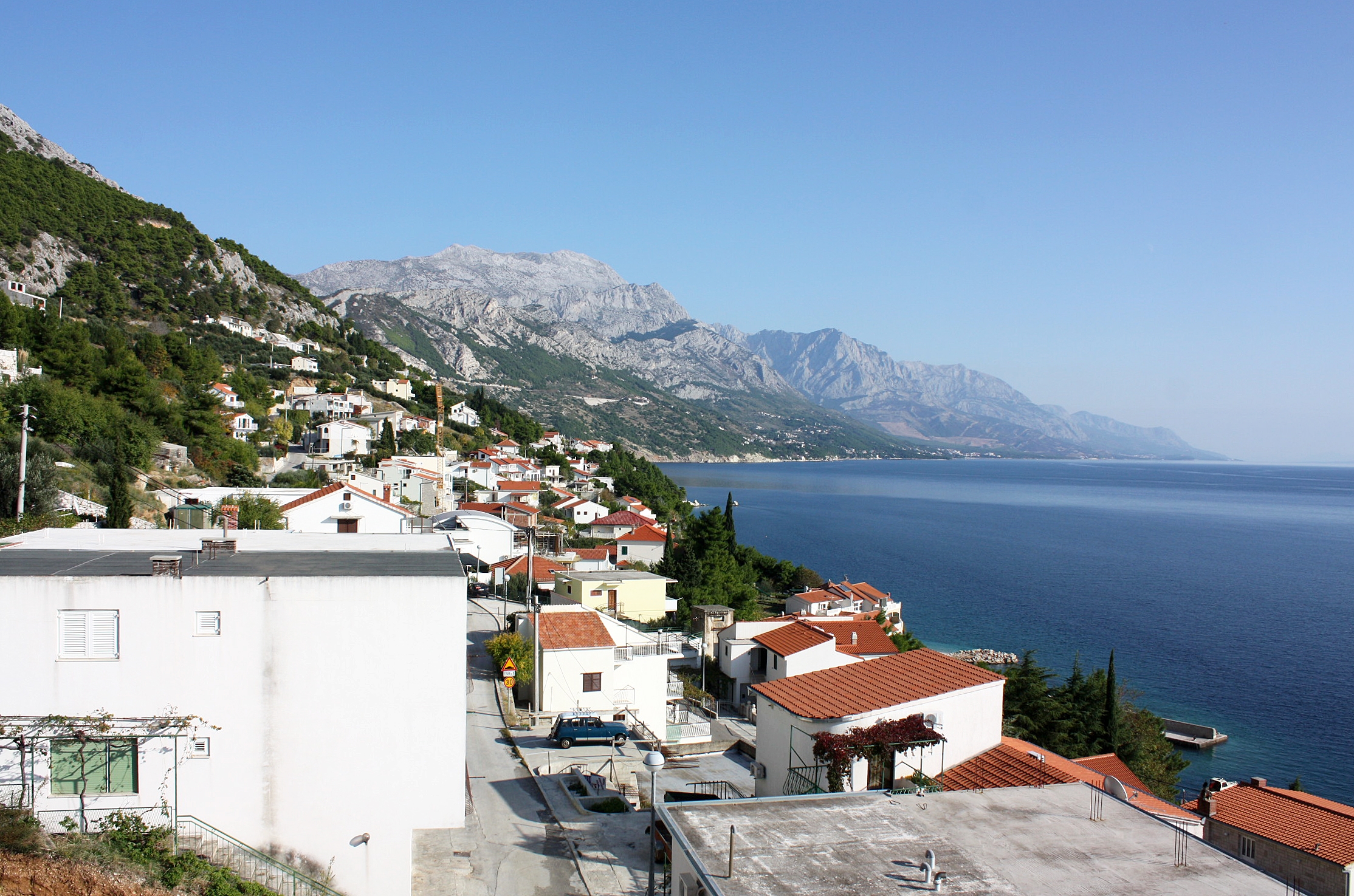 Two bedroom apartment with terrace and sea view Pisak, Omiš  A-g