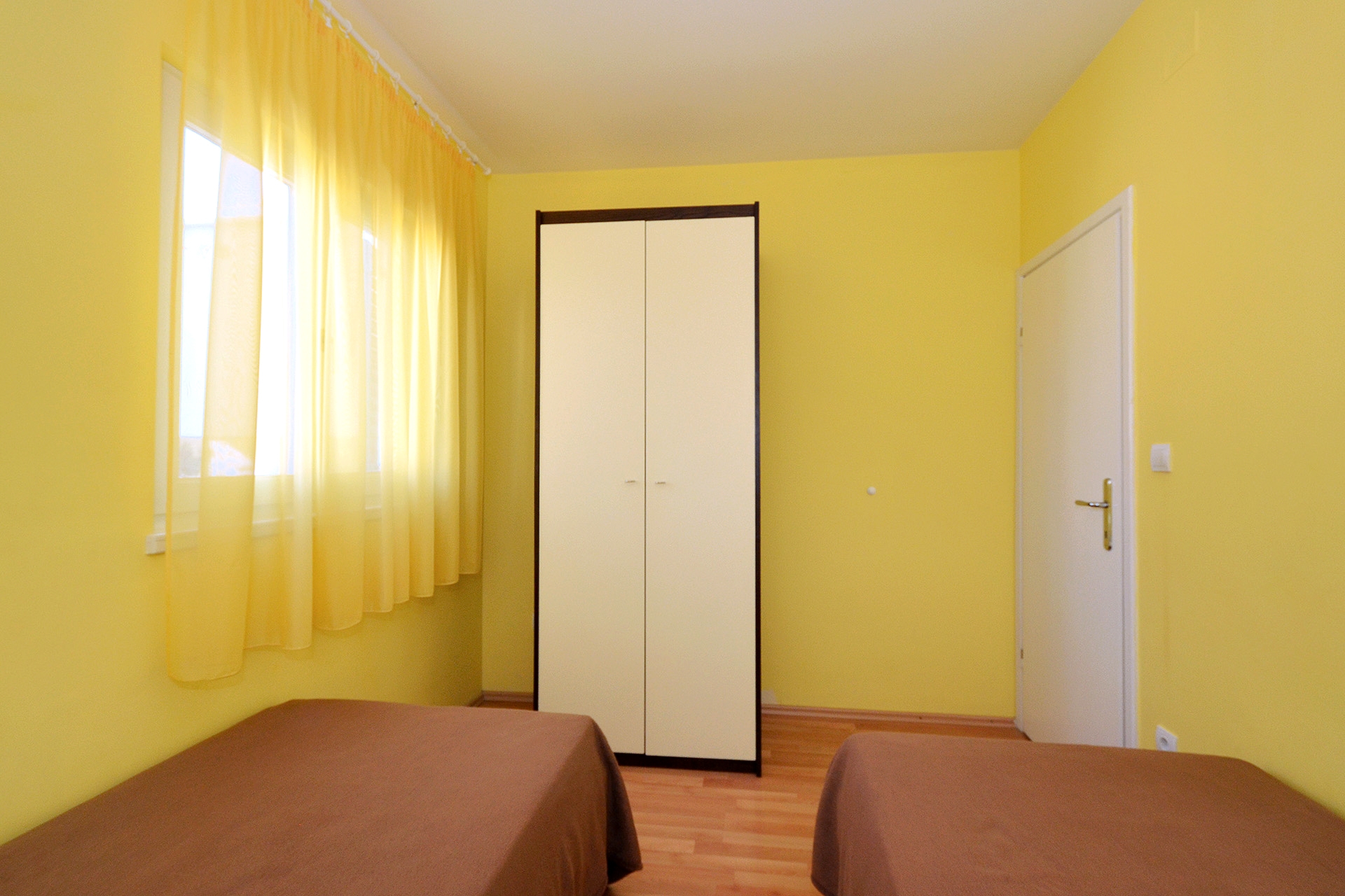 Two bedroom apartment with terrace and sea view Slatine, Čiovo  A-a