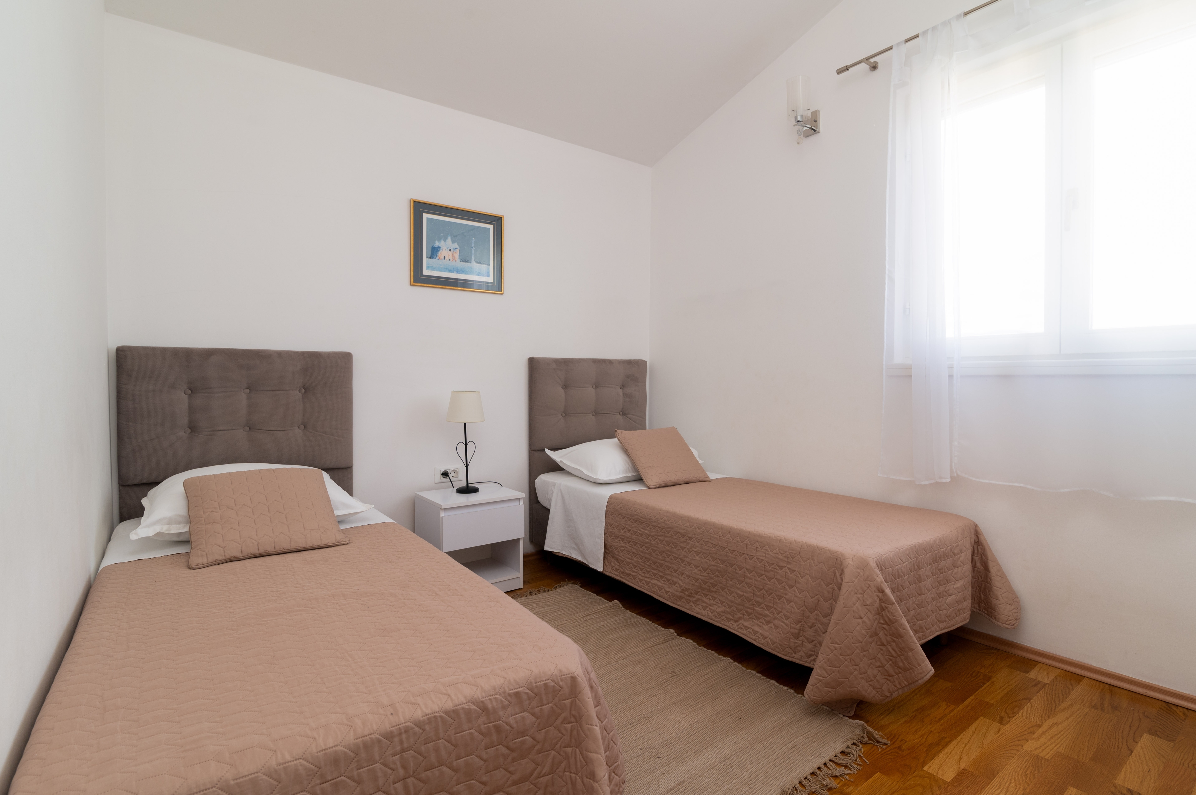 Two bedroom apartment with terrace and sea view Slatine, Čiovo  A-c