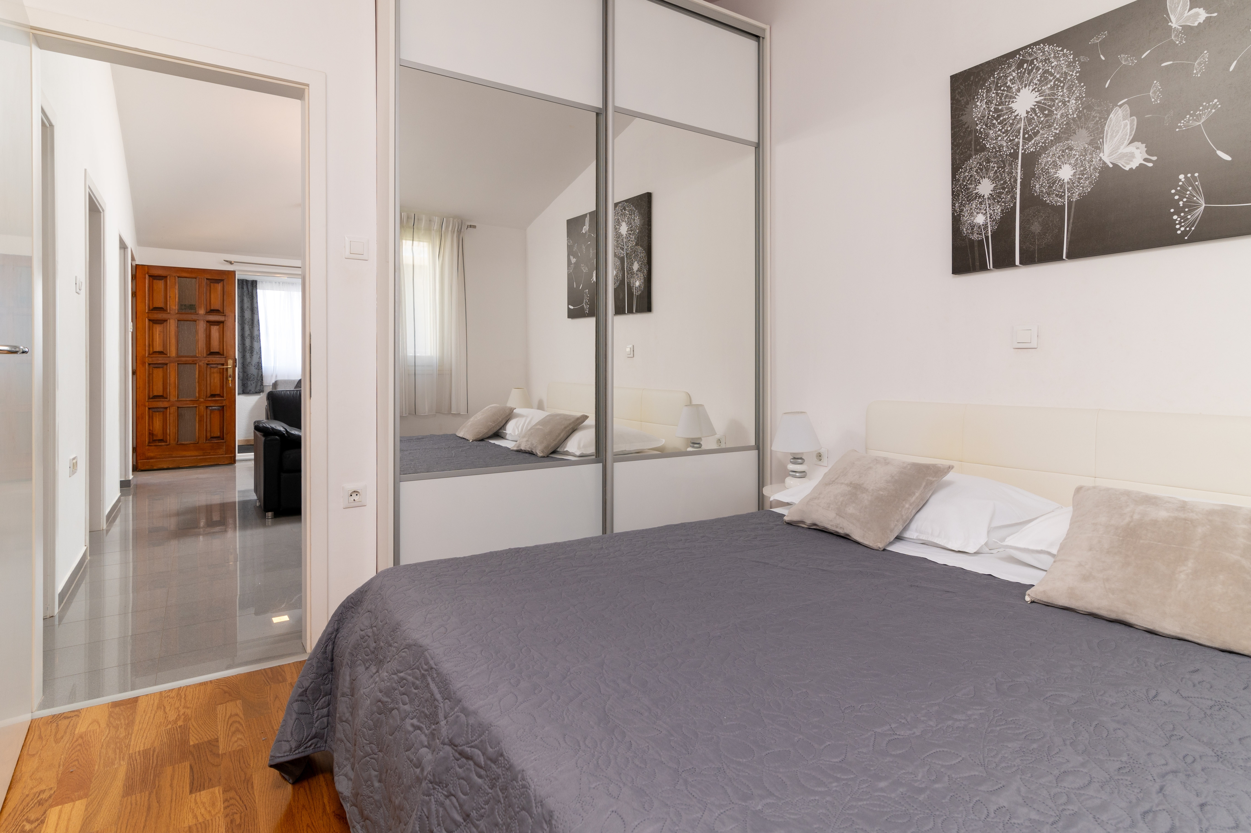 Two bedroom apartment with terrace and sea view Slatine, Čiovo  A-c