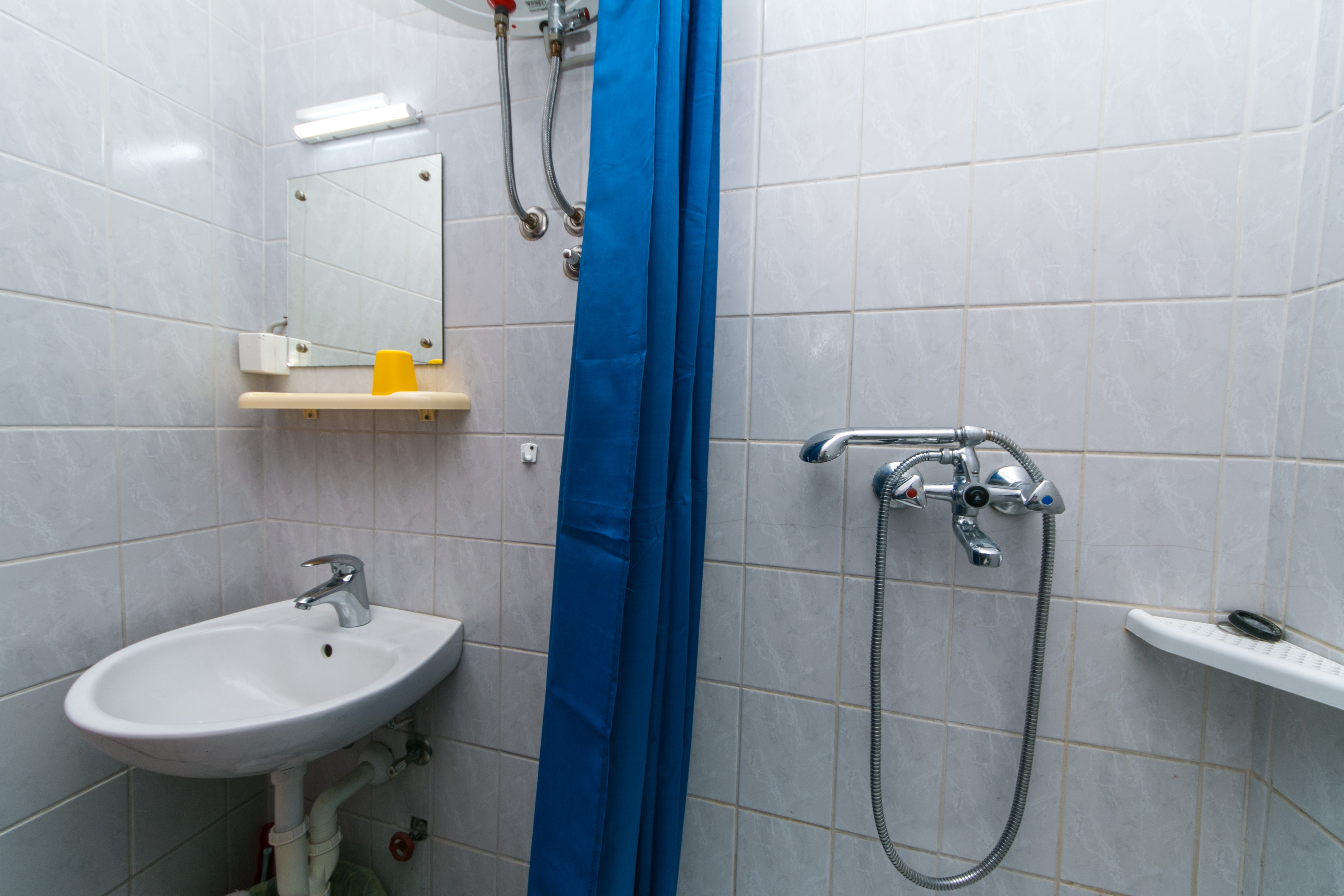 Comfortable and spacious apartment with terrace Podaca, Makarska  A-a