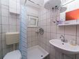 Badezimmer Podaca, Badezimmer in folgender Unterkunftsart studio-apartment, WiFi.