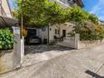 Parkiralište Podaca, Makarska, Parkiralište 516 - Apartmani blizu mora sa šljunčanom plažom.