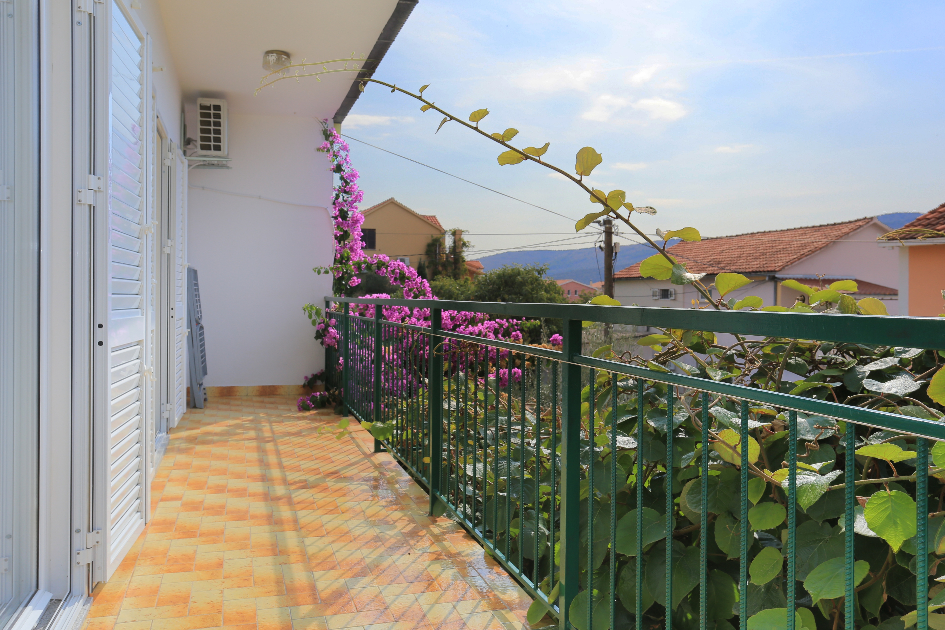 Three bedroom house with terrace Poljica, Trogir  K