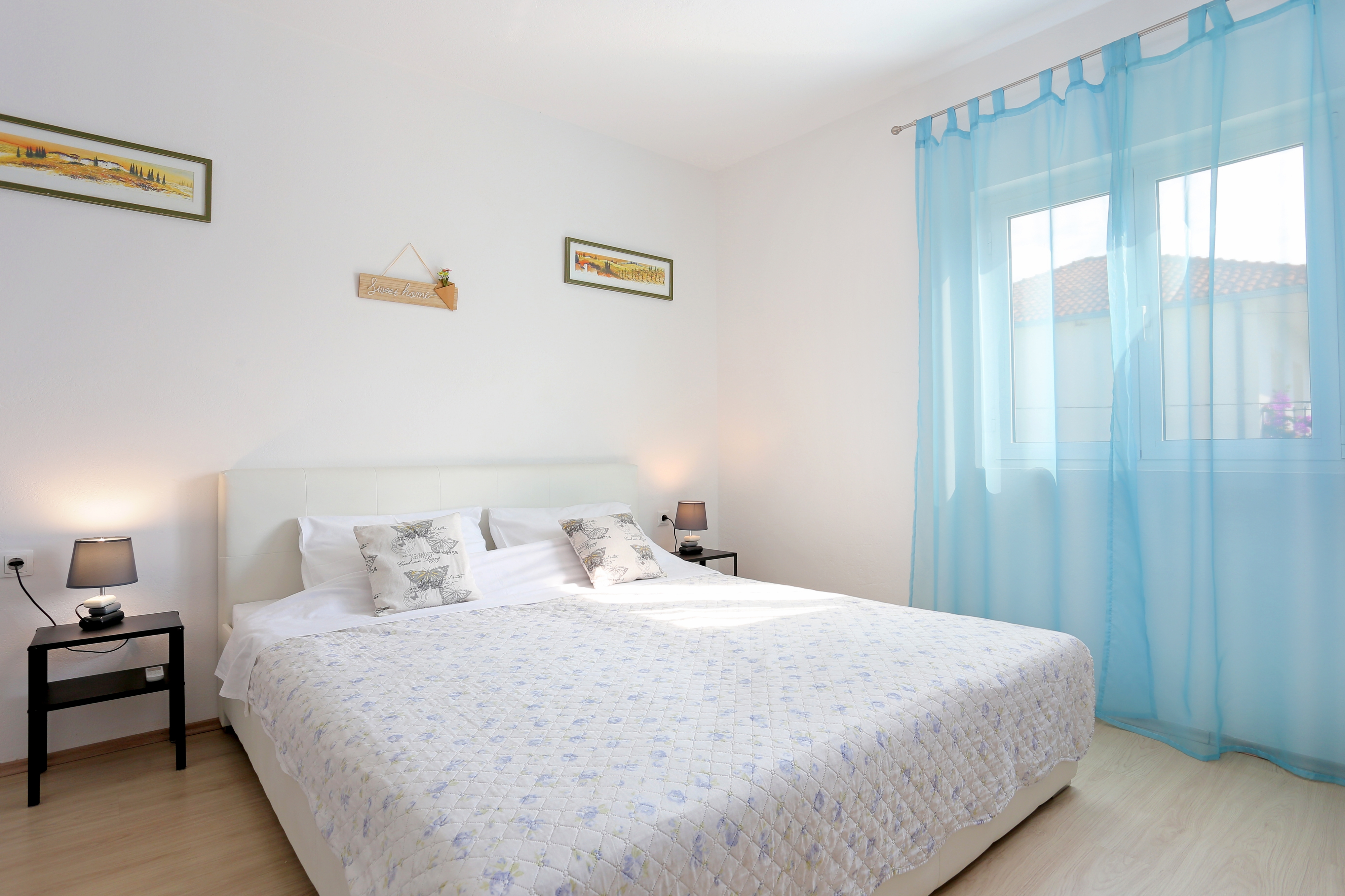 Three bedroom house with terrace Poljica, Trogir  K