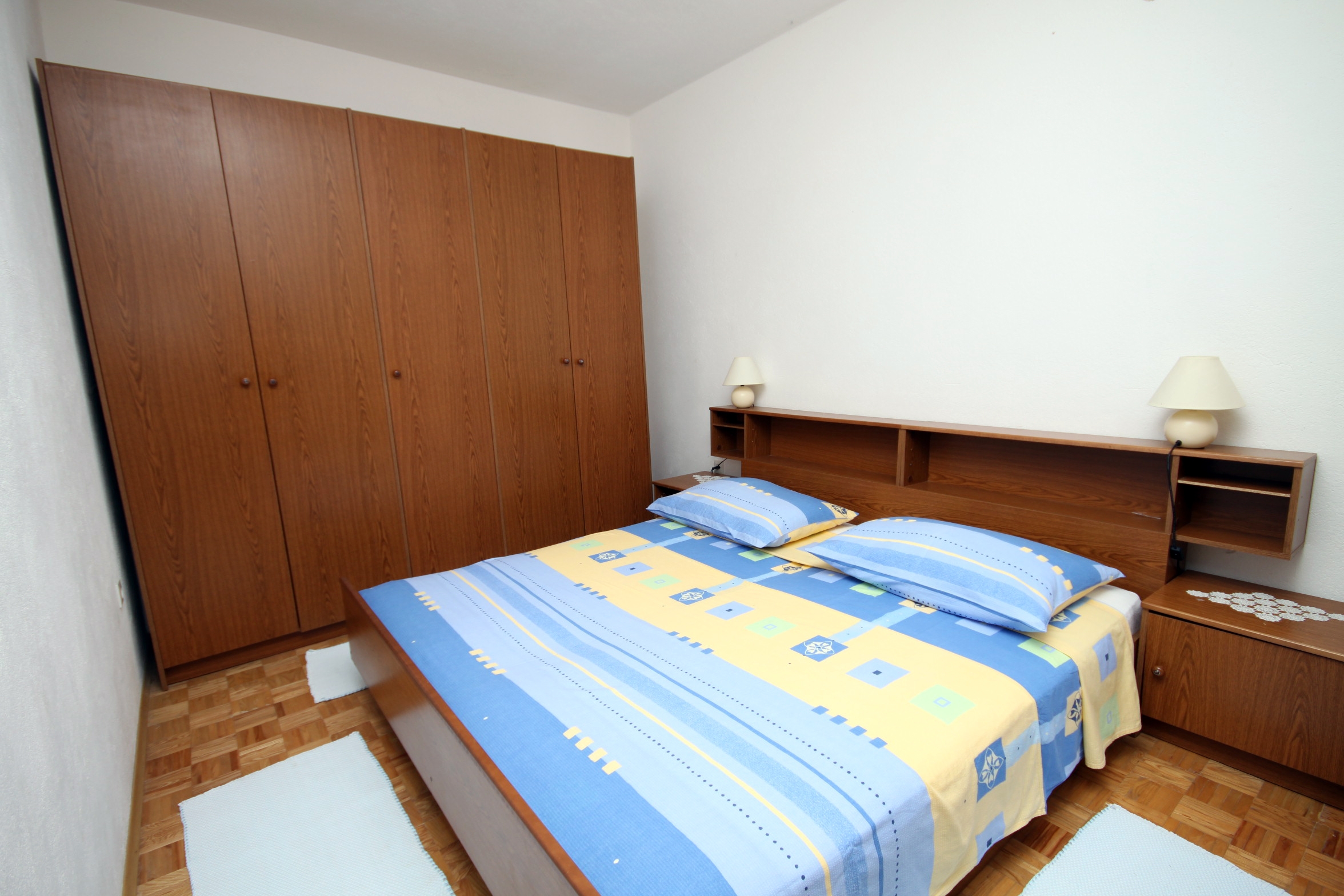 One bedroom apartment near beach Nečujam, Šolta  A-b
