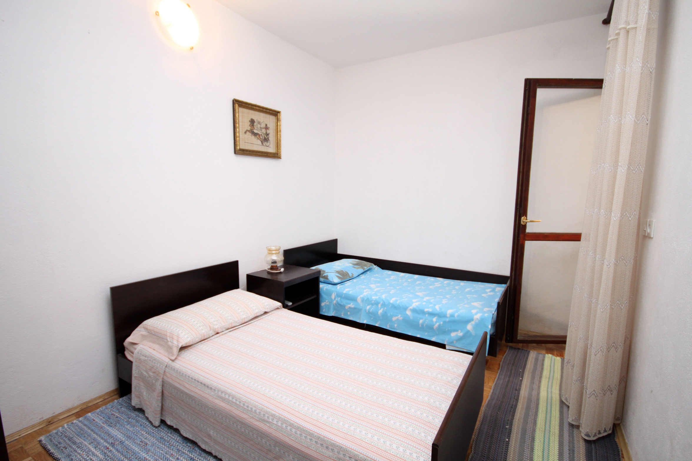 One bedroom apartment near beach Nečujam, Šolta  A-b