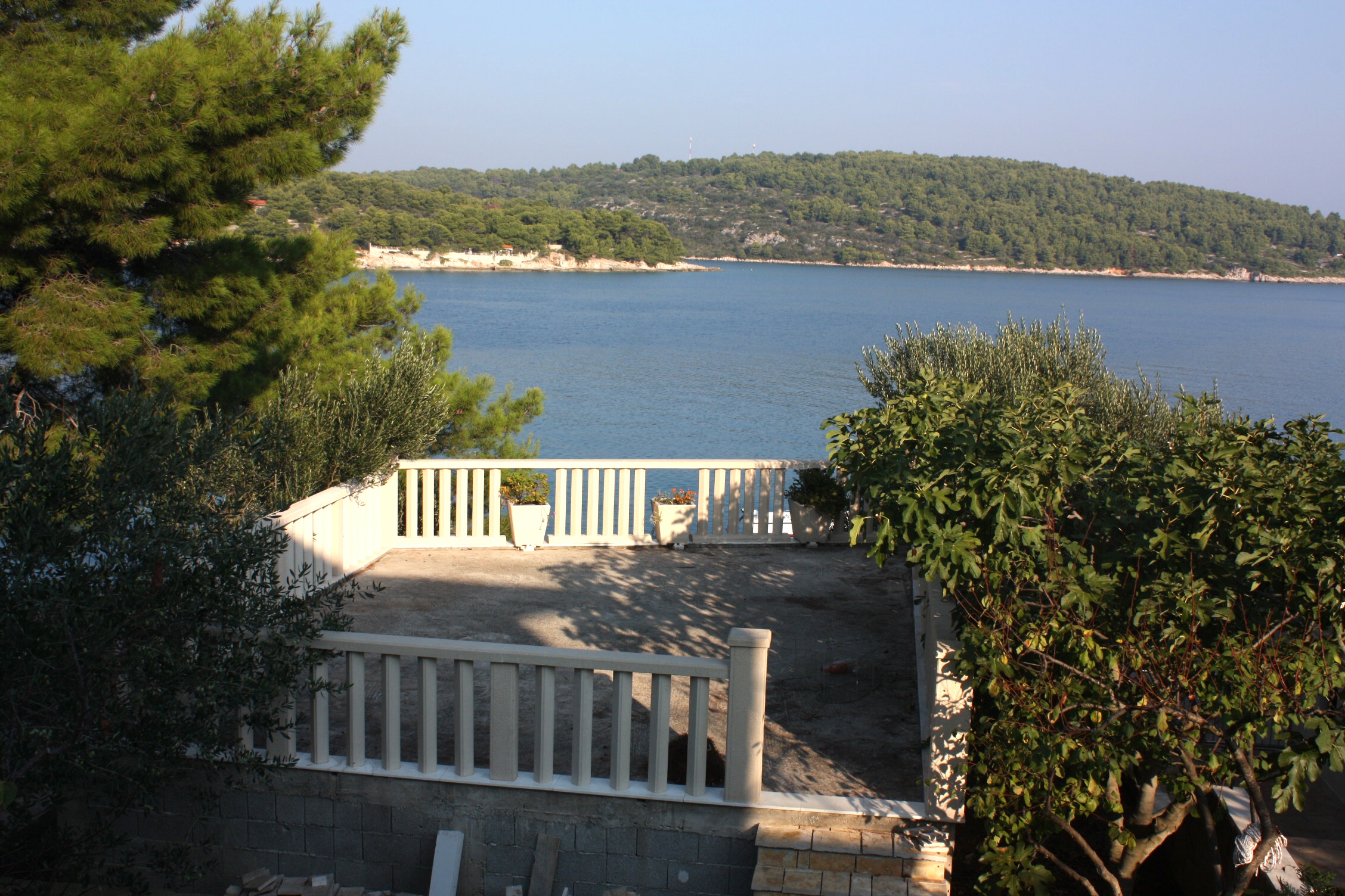 One bedroom apartment near beach Nečujam, Šolta  A-d