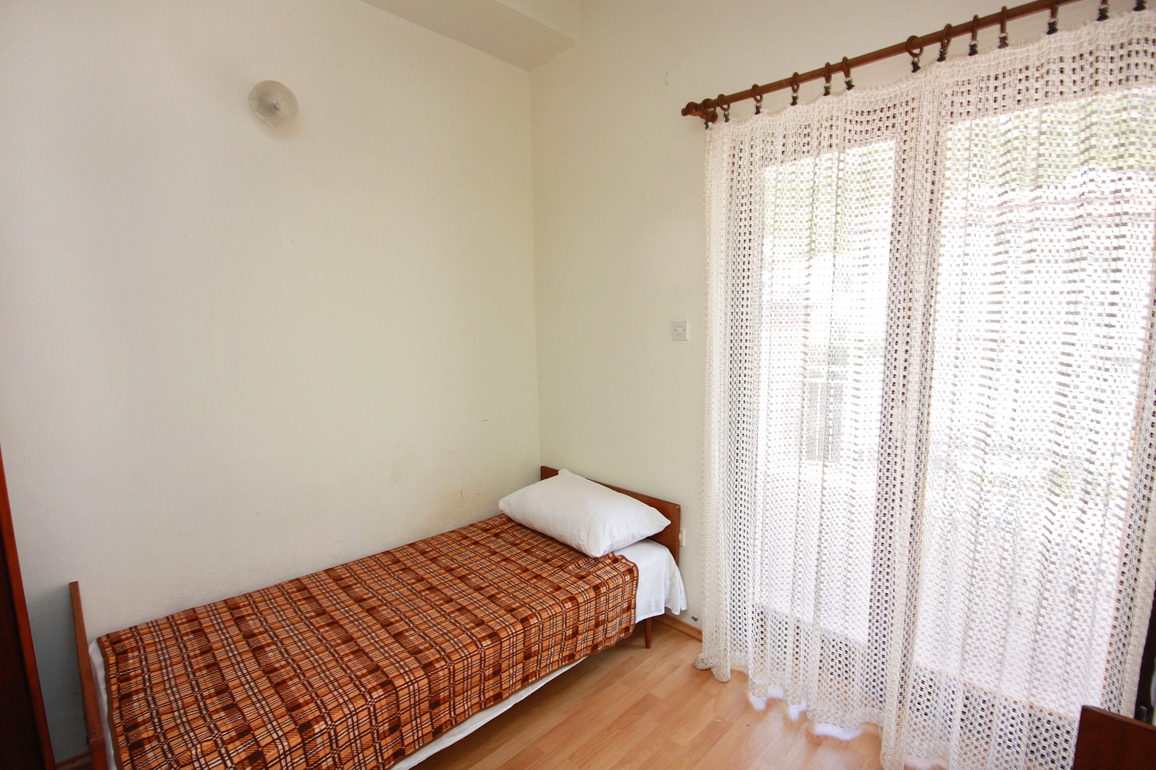 Room with terrace Podaca, Makarska (S-517-d) Room with terrace Podaca, Makarska (S-517-d)