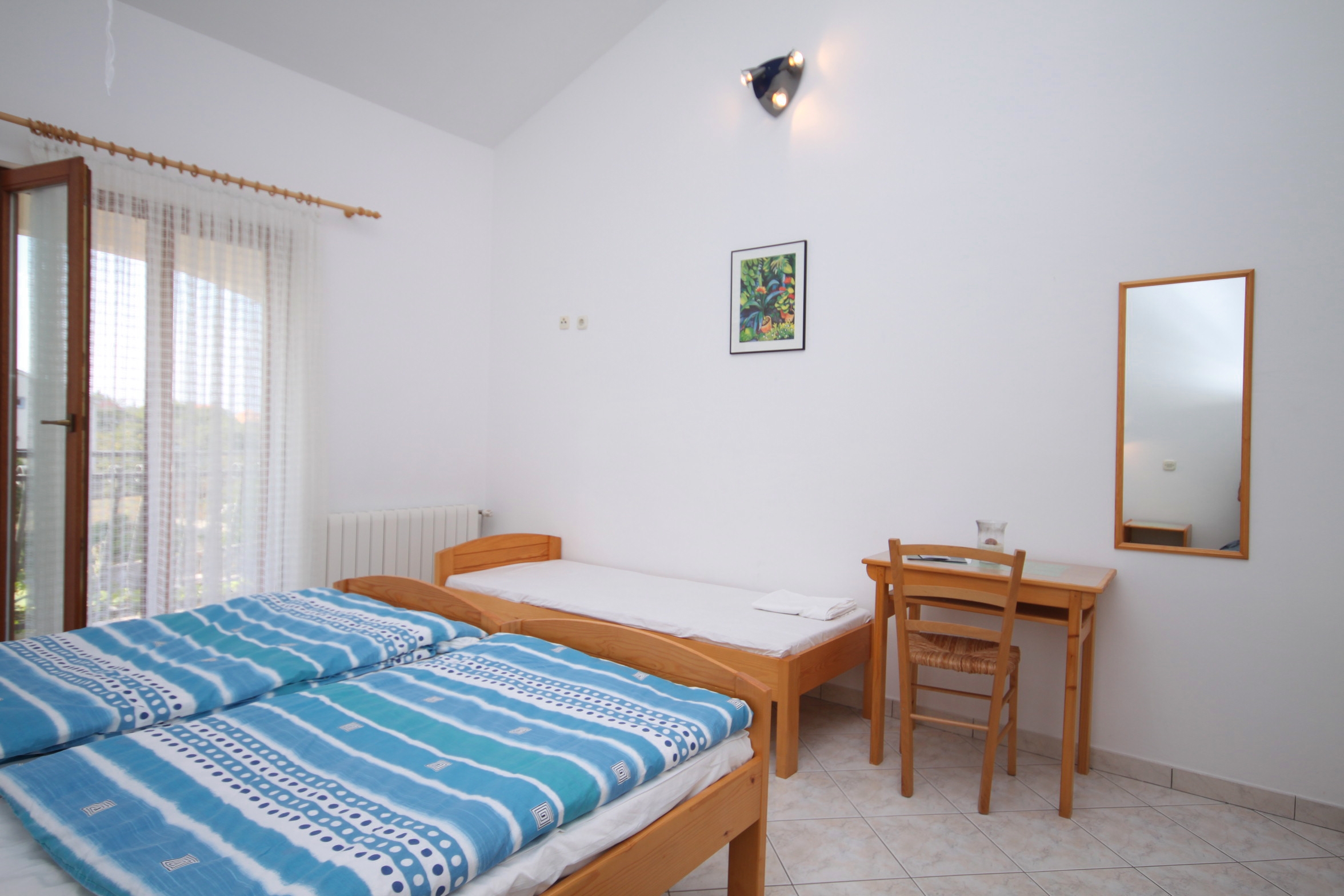 Room with balcony Gornje selo, Šolta (S-5170-c)