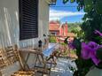 Maslinica, Balcony in the apartment, with a sea view, (pet friendly) and WiFi.