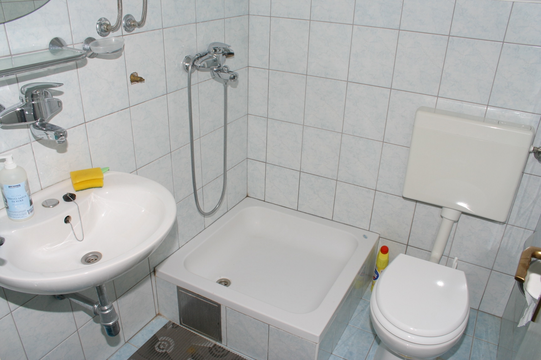 Two bedroom apartment with balcony and sea view Podgora, Makarska  A-d