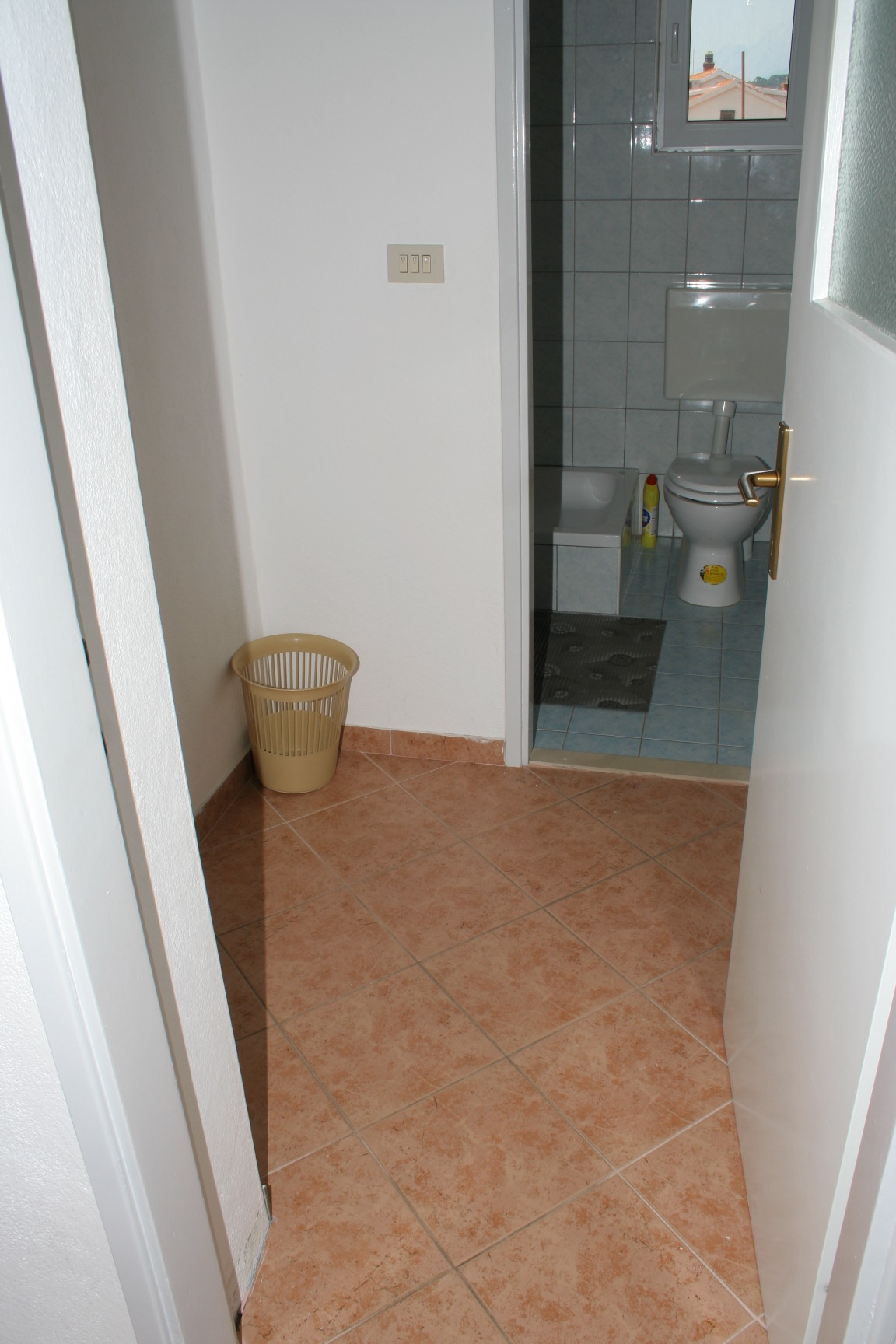 Two bedroom apartment with balcony and sea view Podgora, Makarska  A-d