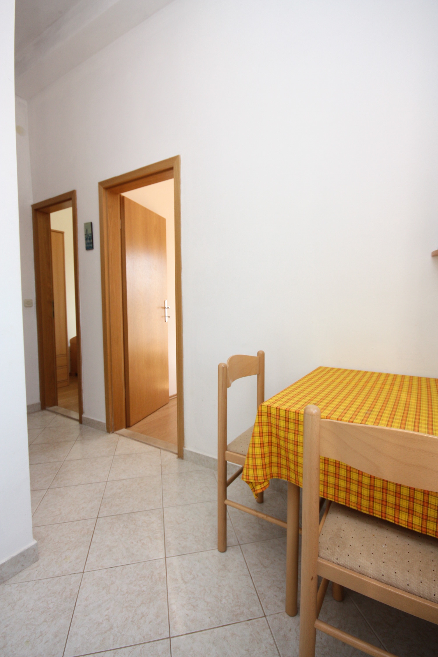 Two bedroom apartment with balcony and sea view Maslinica (Šolta) (A-5184-a) Two bedroom apartment with balcony and sea view Maslinica (Šolta) (A-5184-a)