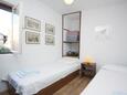 Ložnice 2 Maslinica, Ložnice 2 v ubytování typu apartment, domácí mazlíčci povoleni a WiFi.