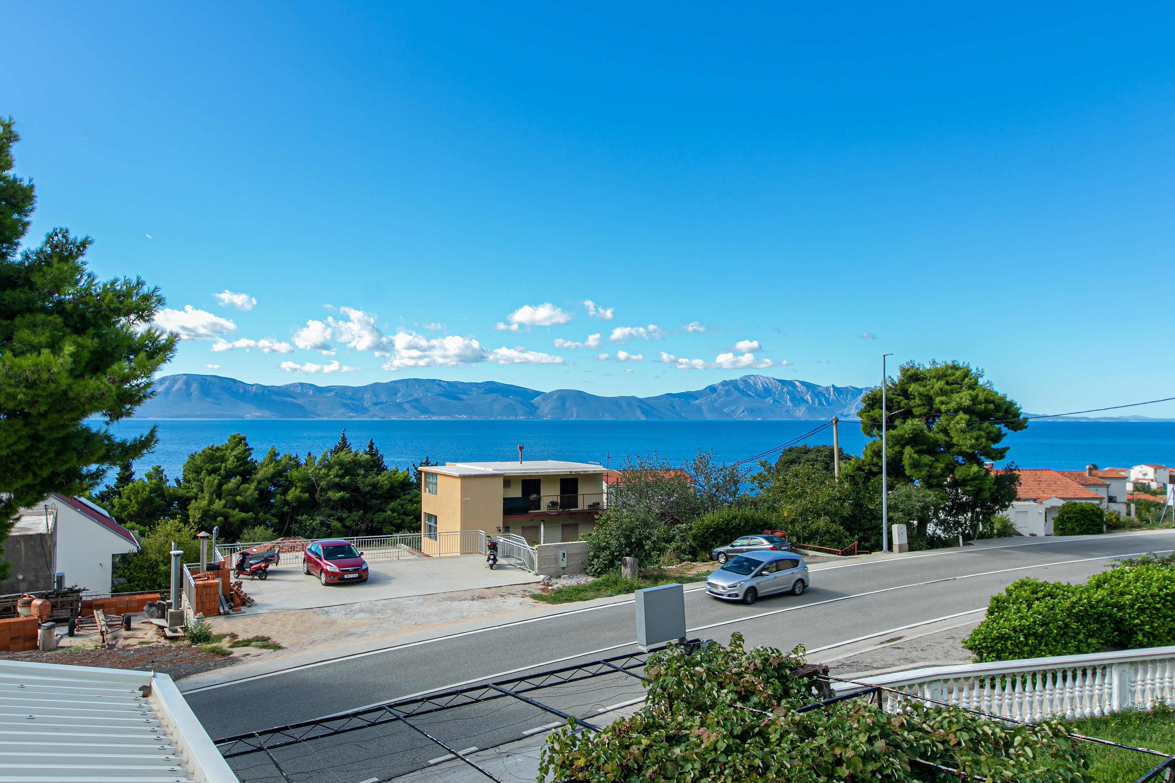 One bedroom apartment with balcony and sea view Gradac, Makarska  A-b