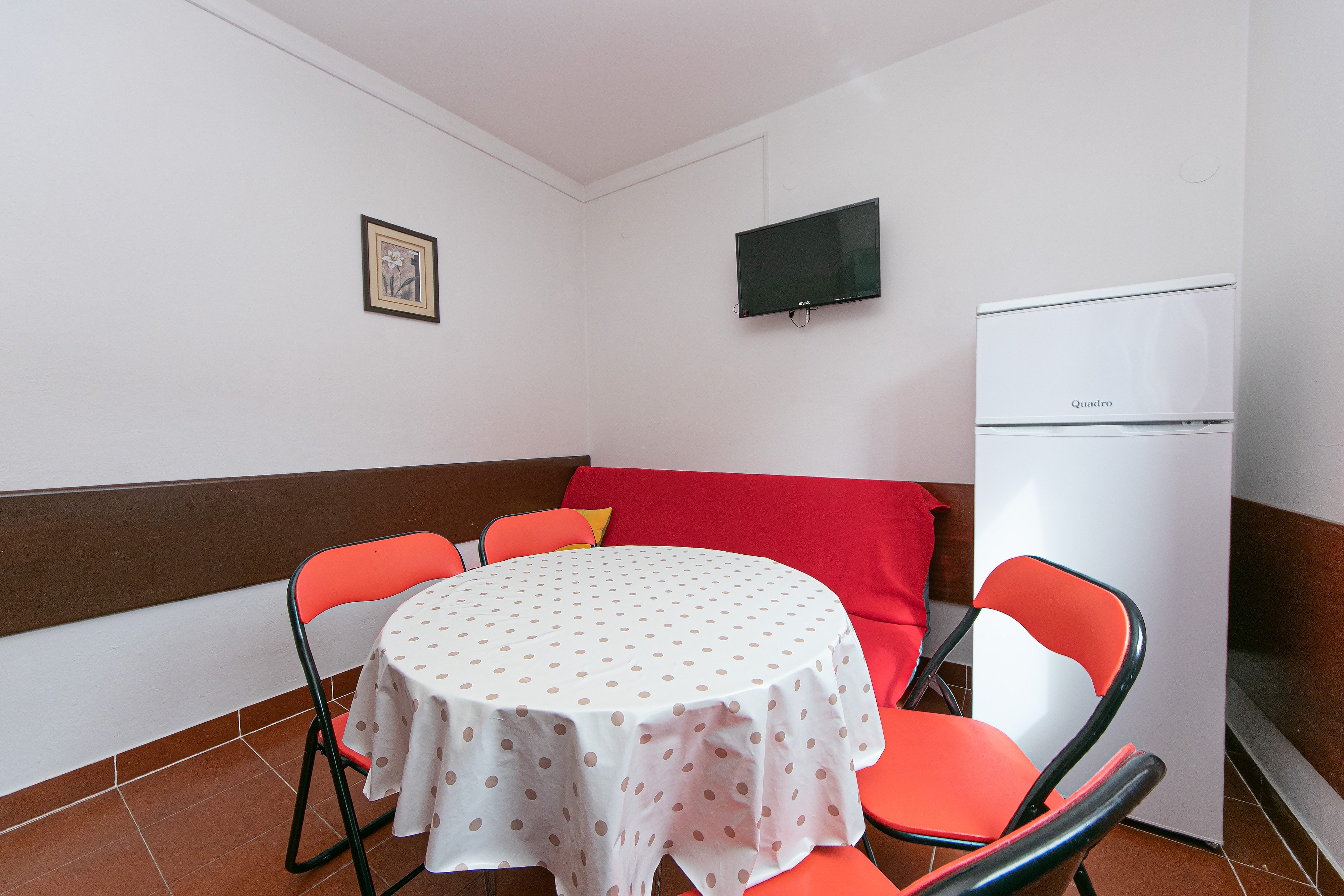 One bedroom apartment with balcony and sea view Gradac, Makarska  A-c