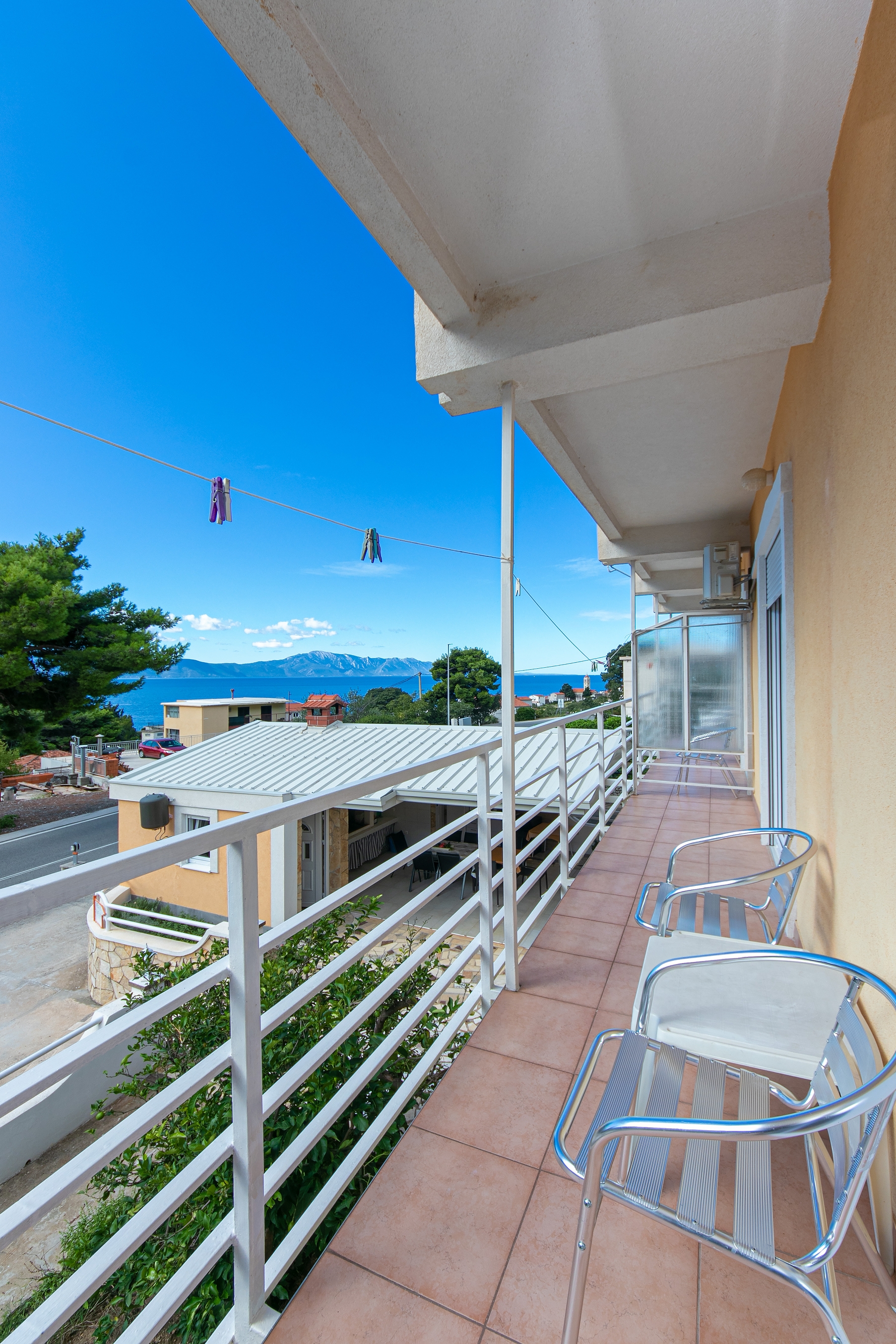 One bedroom apartment with balcony and sea view Gradac, Makarska  A-d