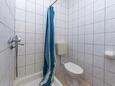 Ванная комната Gradac, Ванная комната в размещении типа studio-apartment, WiFi.