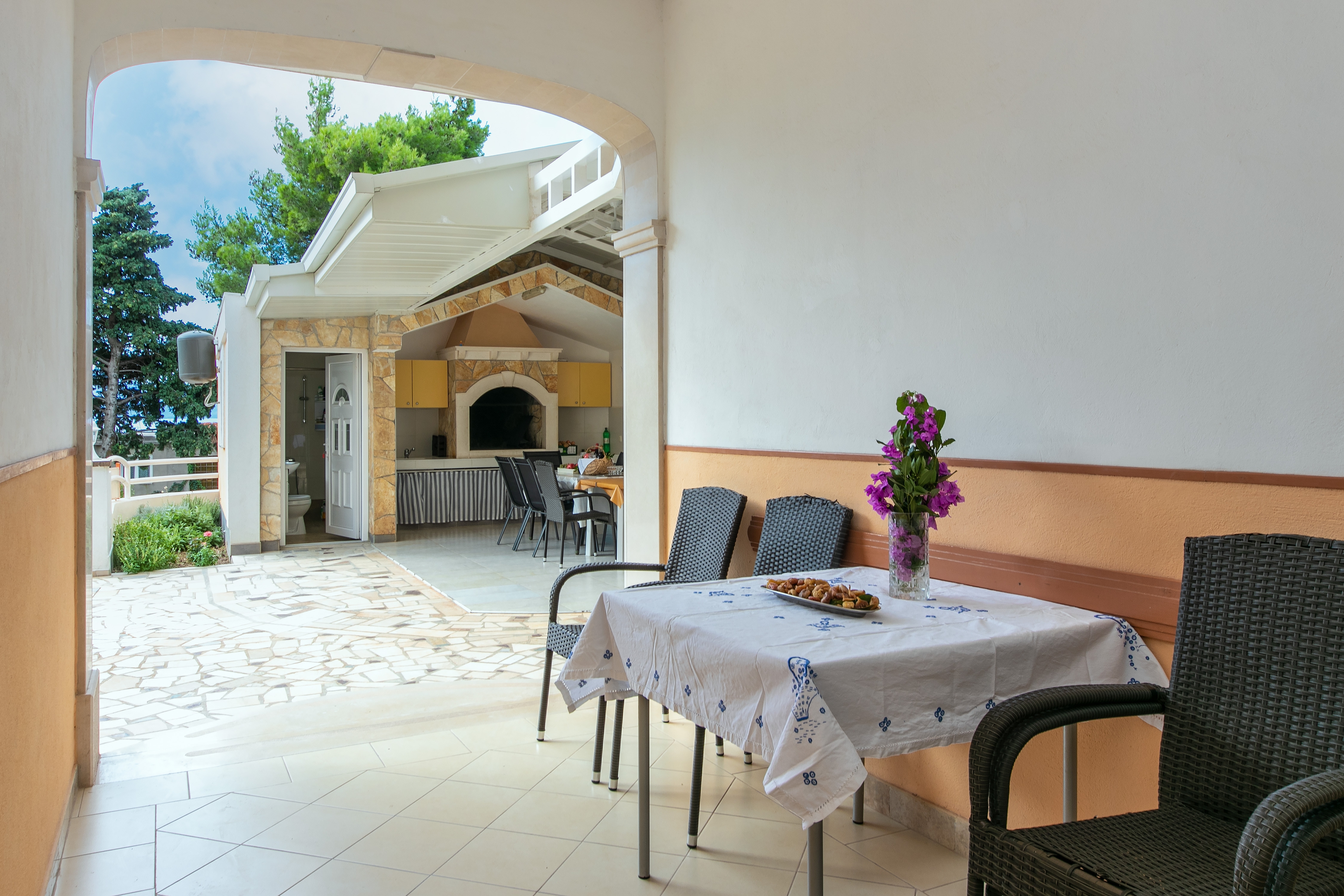 One bedroom apartment with balcony and sea view Gradac, Makarska  A-b