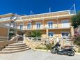 Gradac, Makarska, Object 5198 - Appartementen with pebble beach.